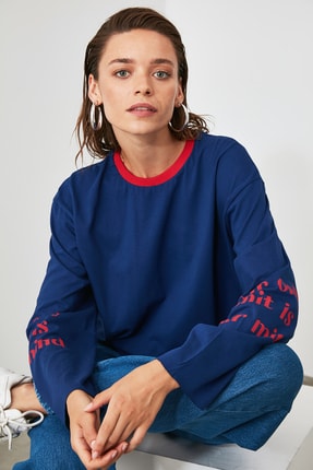 TRENDYOLMİLLA Mavi Baskılı Basic &Ouml;rme T-Shirt TWOAW21TS0084