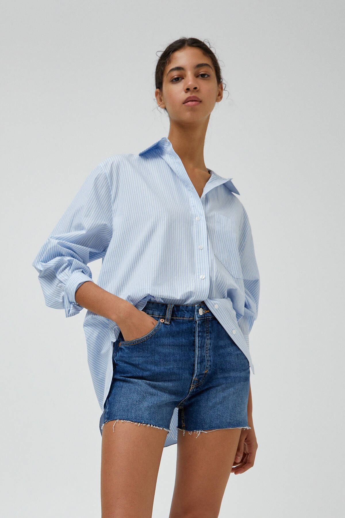 Pull & Bear Basic Orta Bel Denim Şort