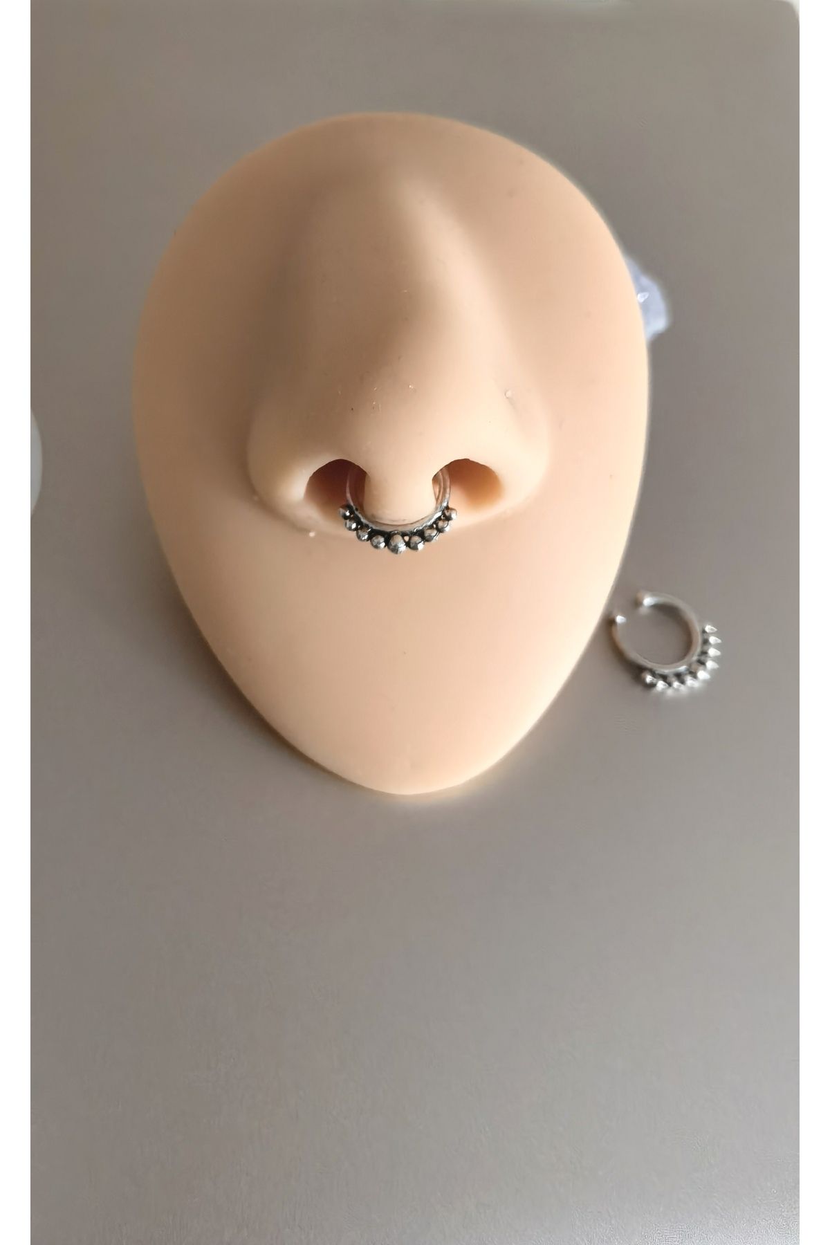 Fake septum discount piercing with balls