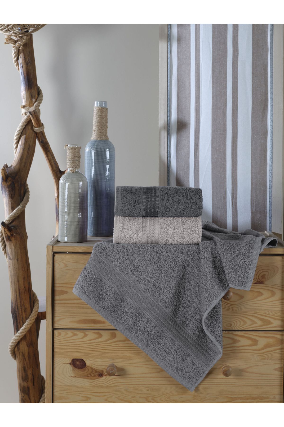 Gray towel set hotsell