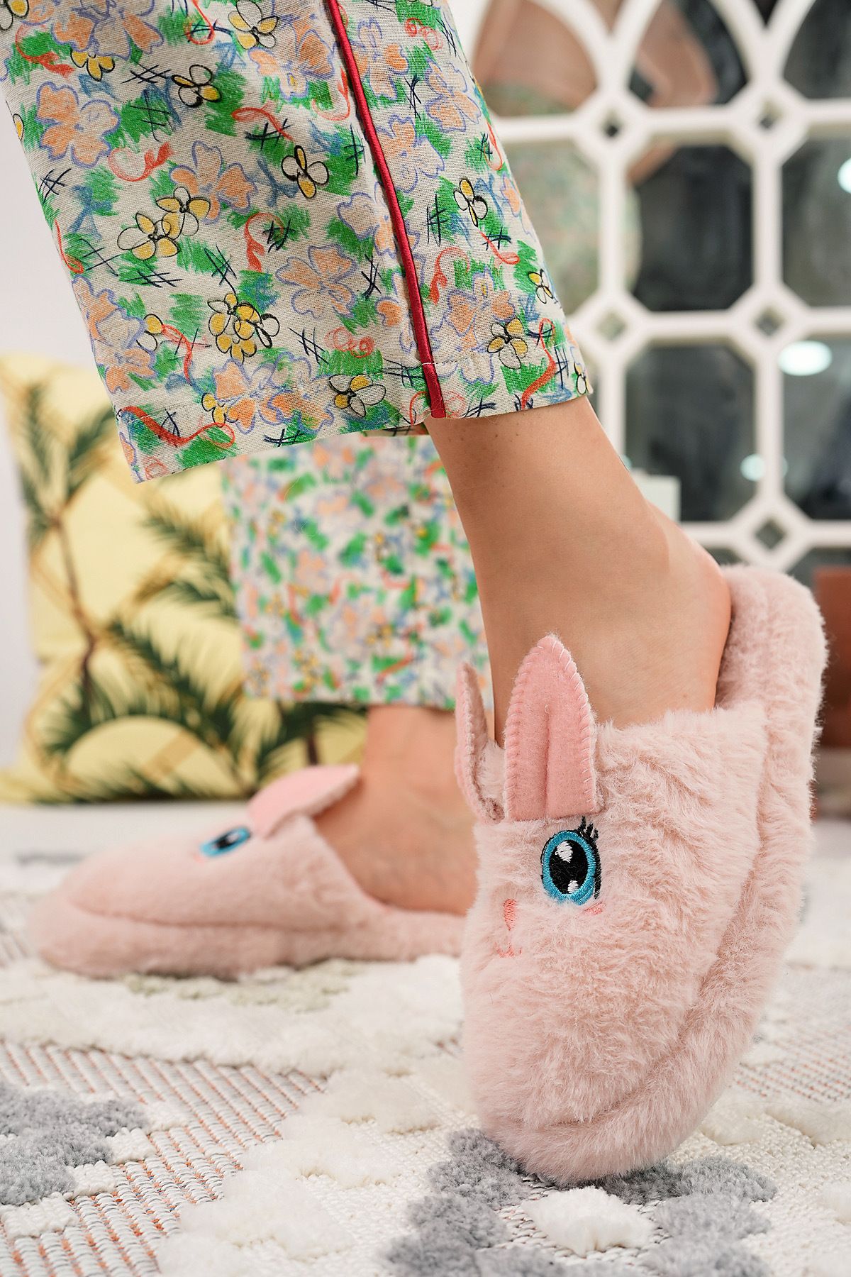 Kensie bunny slippers outlet