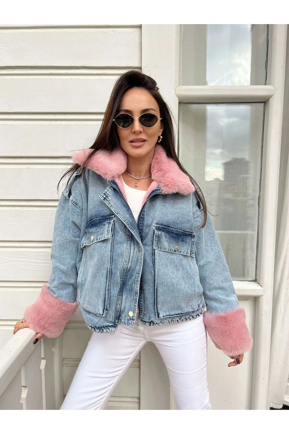 Q MYA BUT K Women s Denim Coat with Fur Collar and Sleeves Trendyol