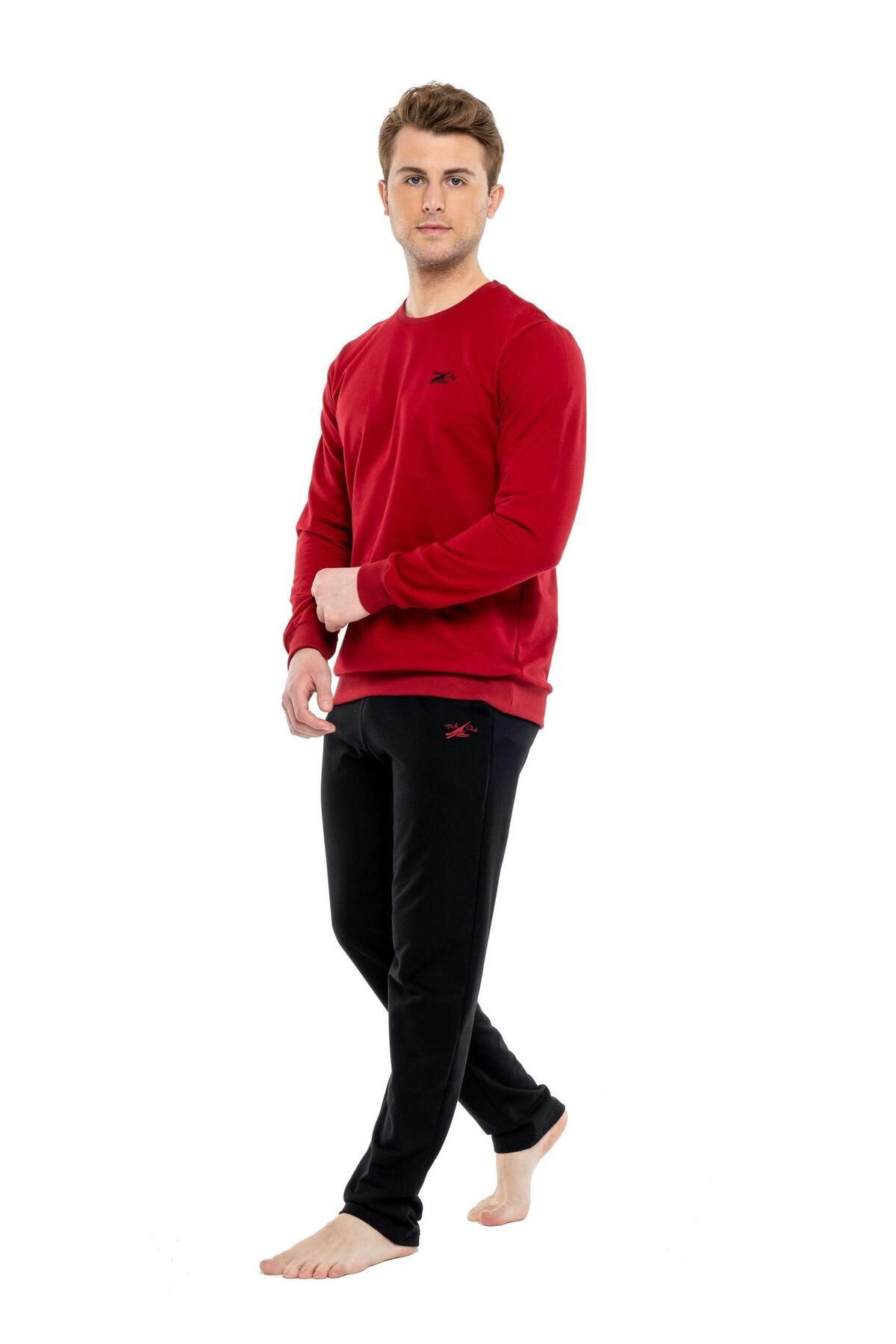 Round neck best sale tracksuit