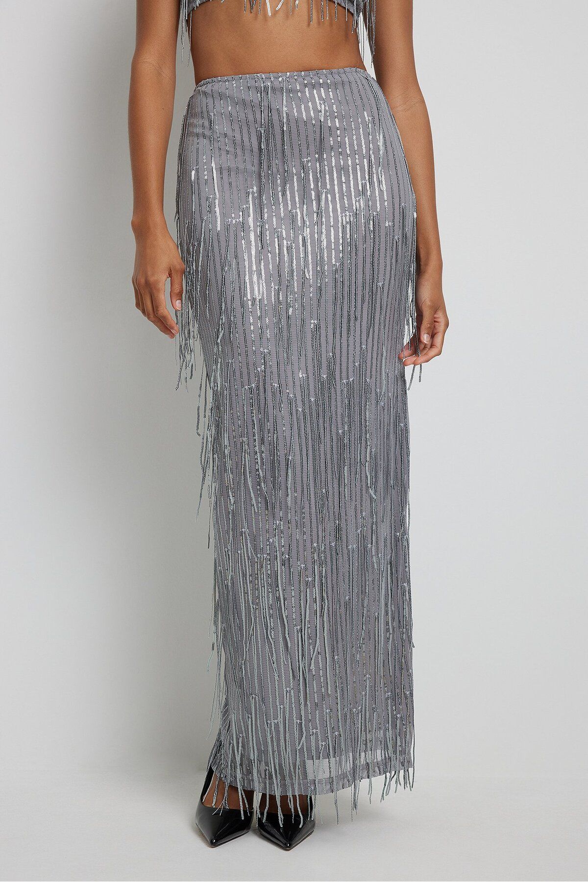 Na-kd sequin midi deals skirt in silver