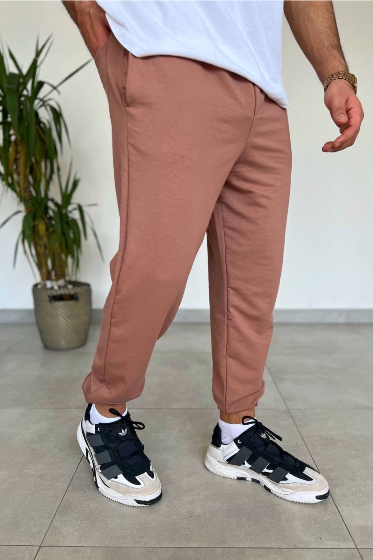 Men's sweatpants with sales elastic cuffs