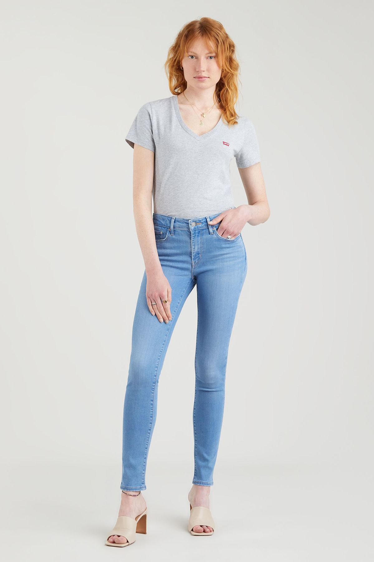 Levi's dark outlet blue skinny jeans