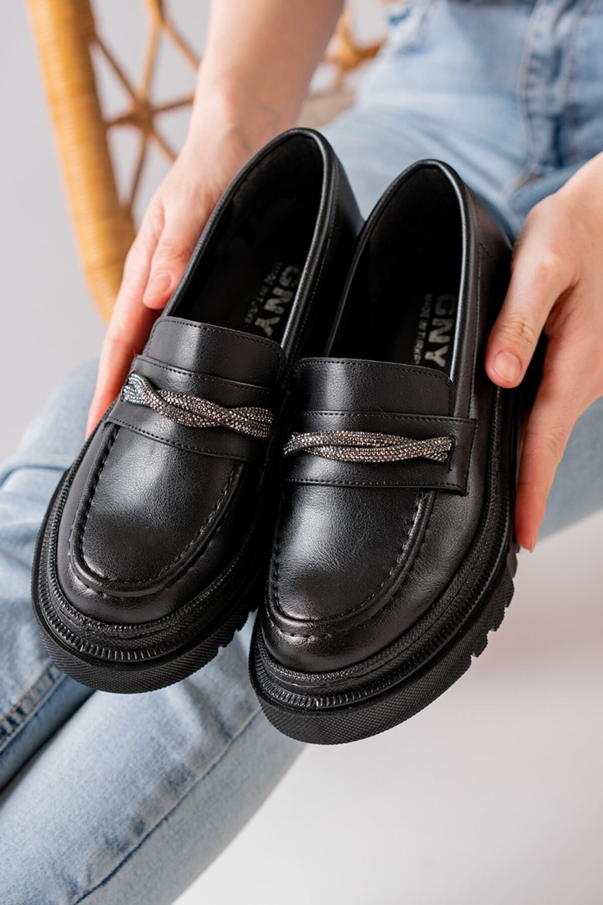 GNY AYAKKABI Women s Stoned Thick Sole Loafer Moccasin Shoes