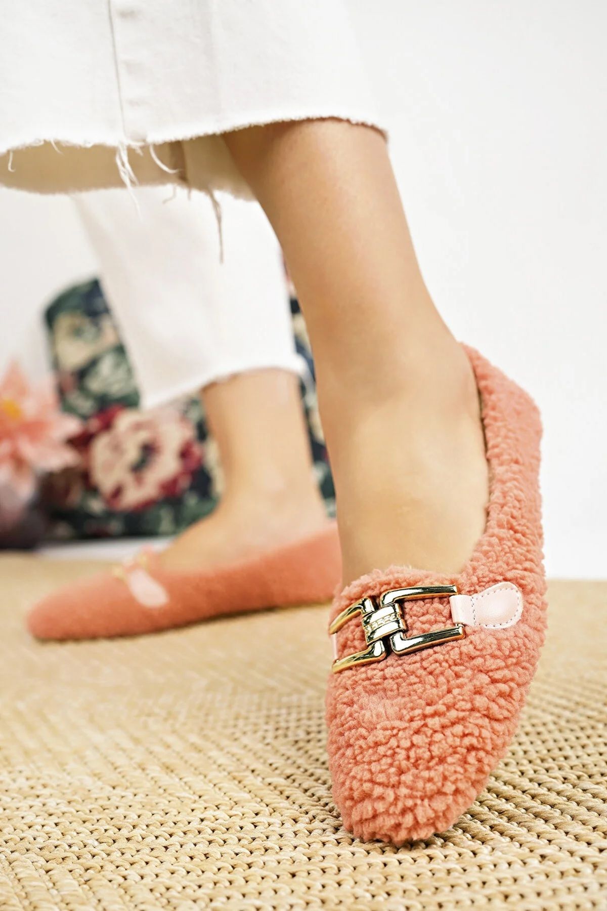 Luxury on sale home slippers