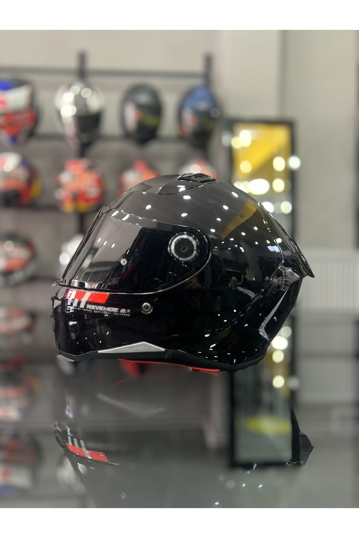 Full-Face Helmets MT REVENGE 2 S A1 BLACK GLOSS