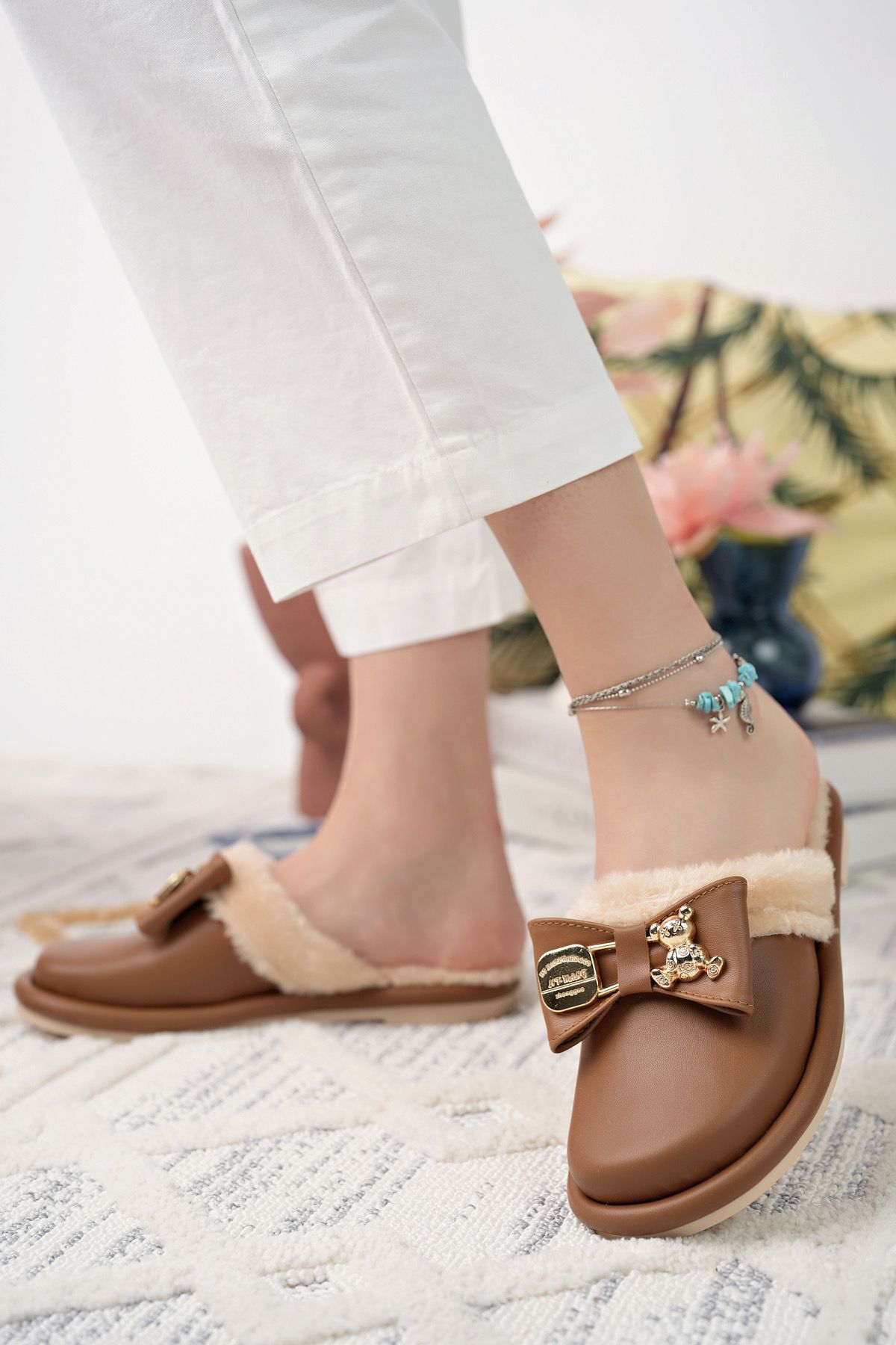 Comfortable ladies slippers store
