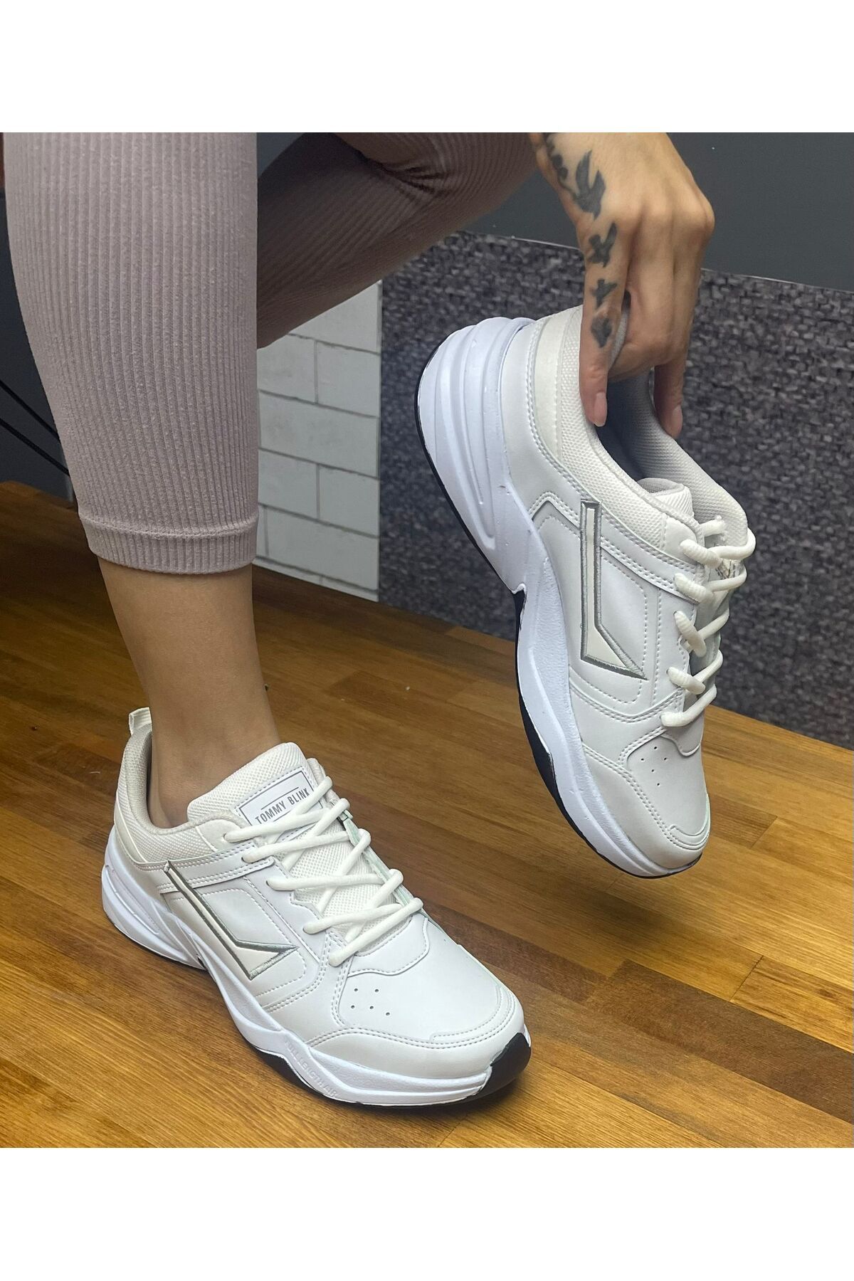 Skin outlet sole shoes