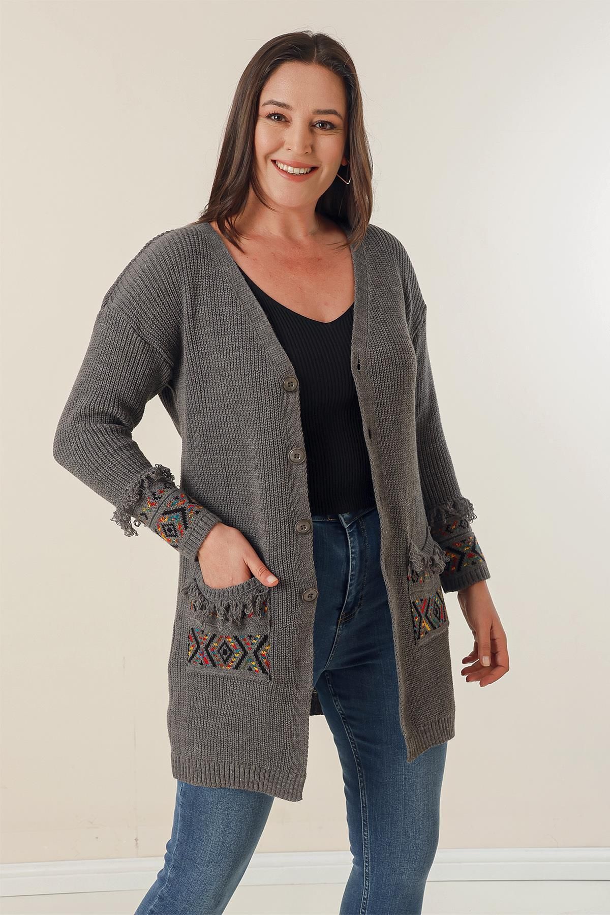 By Sayg Plus Size Cardigan with Buttons on the Front Pockets and