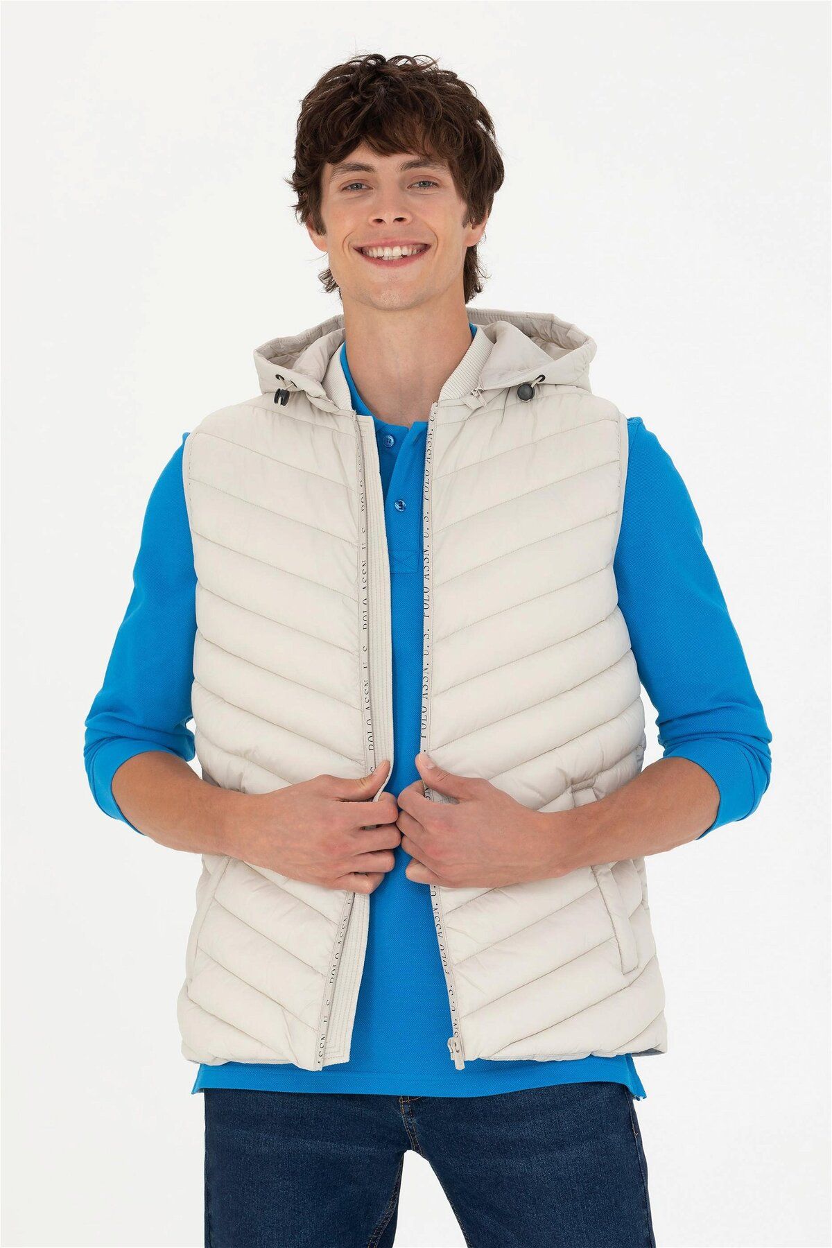 Us polo assn vest top