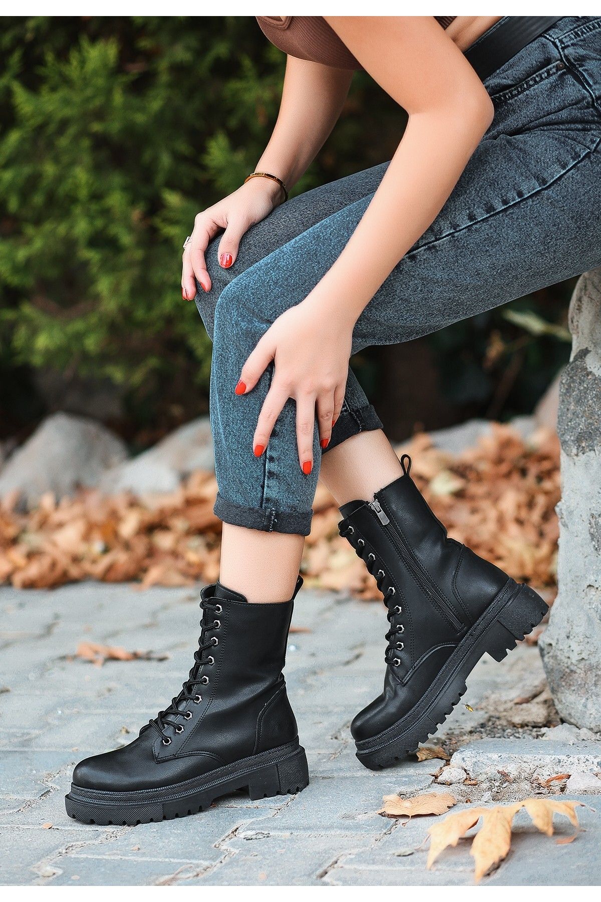 Pluvia Shoes Heeled Side Zipper Pad Inner Lining Waterproof Boots