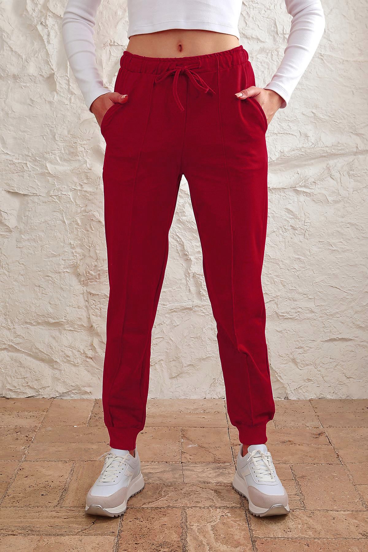 ESP NA Women s Red Sweatpants with Ribbed Front Cuffs and Pockets