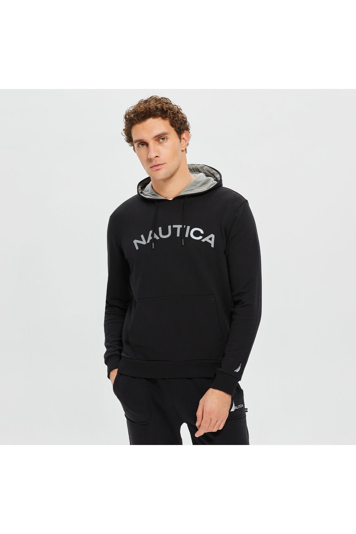 Nautica Men s Black Standard Fit Sweatshirt Trendyol