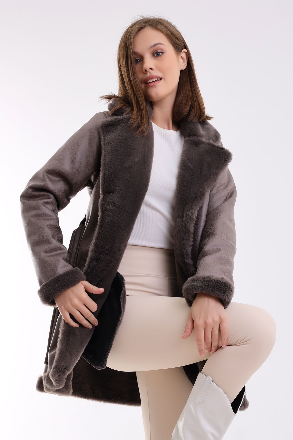 Coat with fur on inside 2025