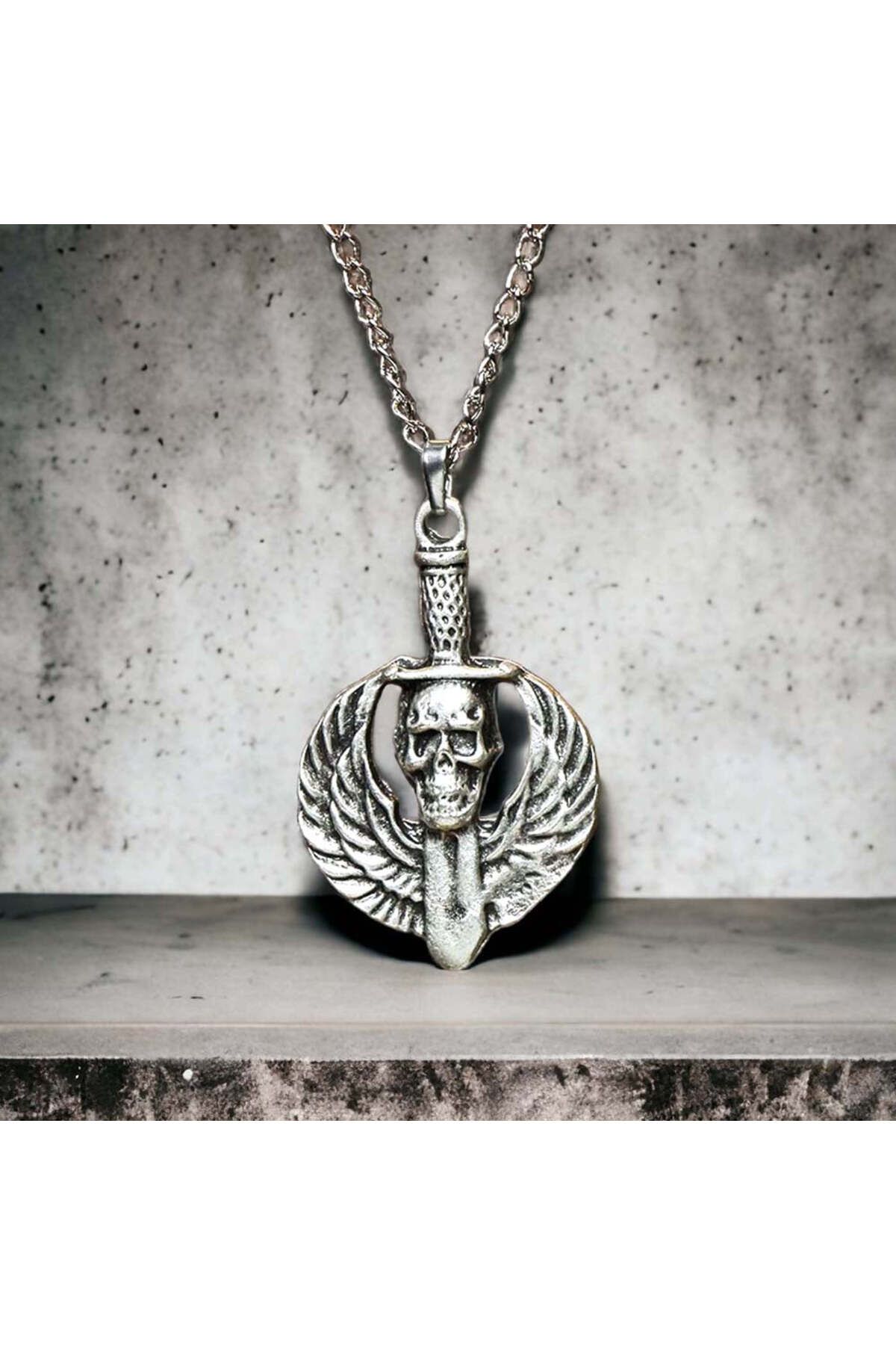 Skull sale necklace silver