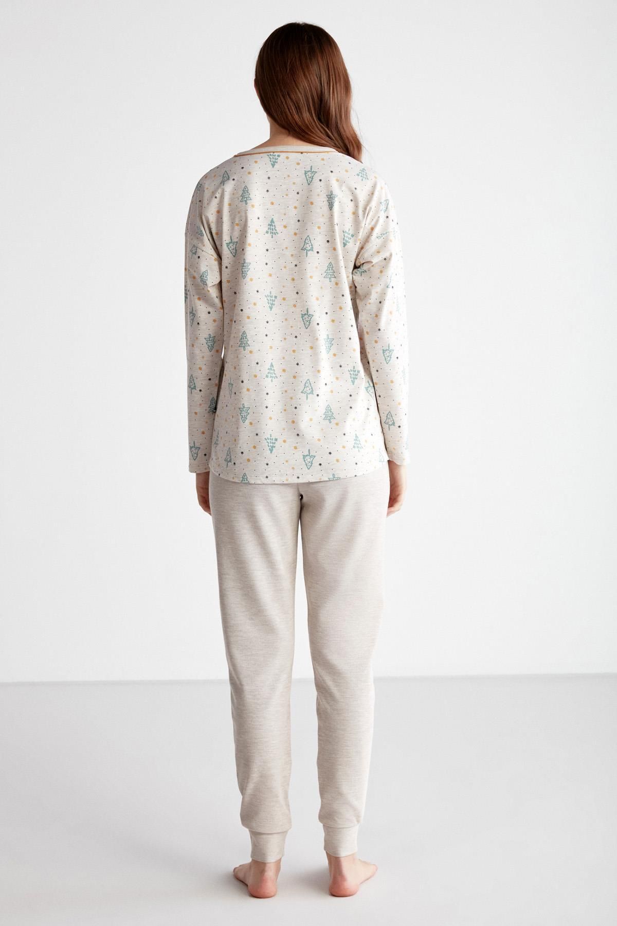Skinny leg pyjamas clearance