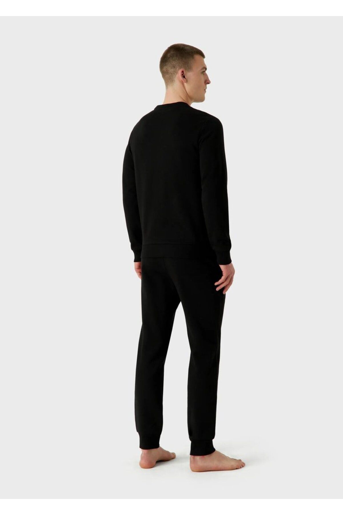 Armani jogger set outlet