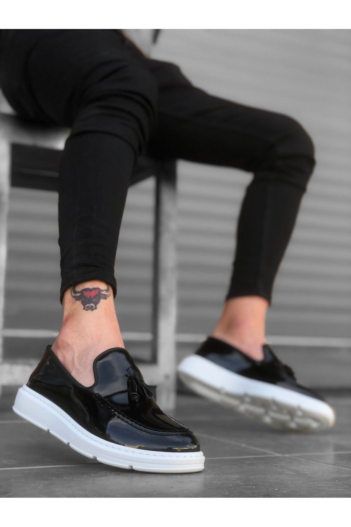 Laceless deals casual shoes