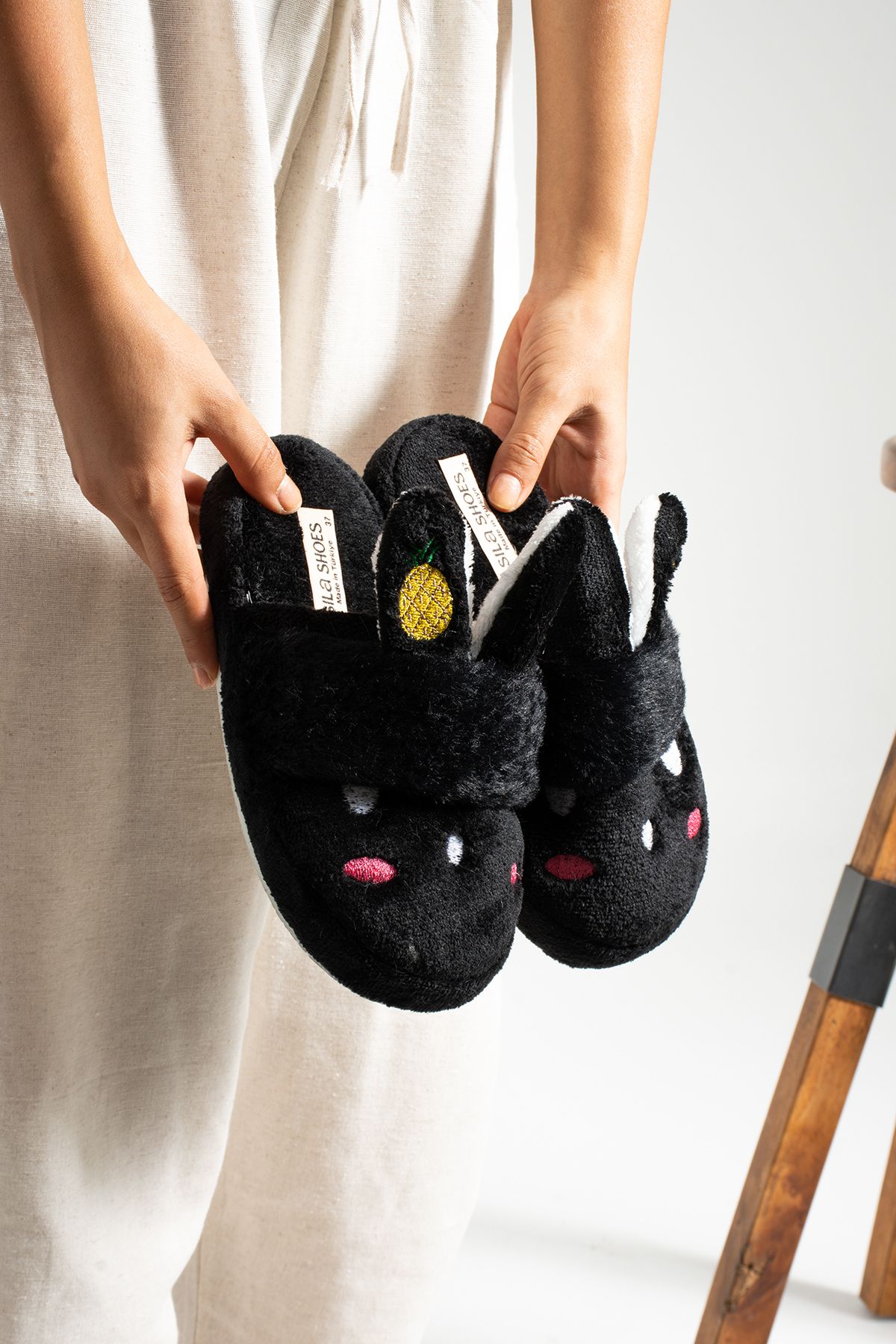 diya shoes Rabbit Fluffy Animal Figure Slippers Women s Indoor