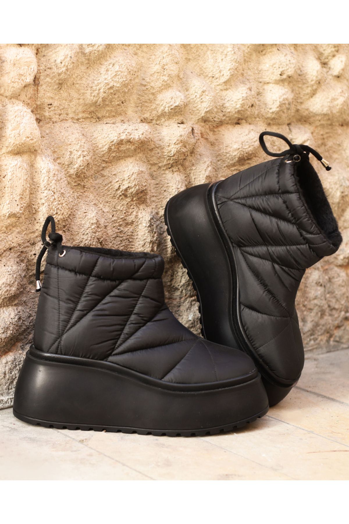 Stanley winter outlet boots