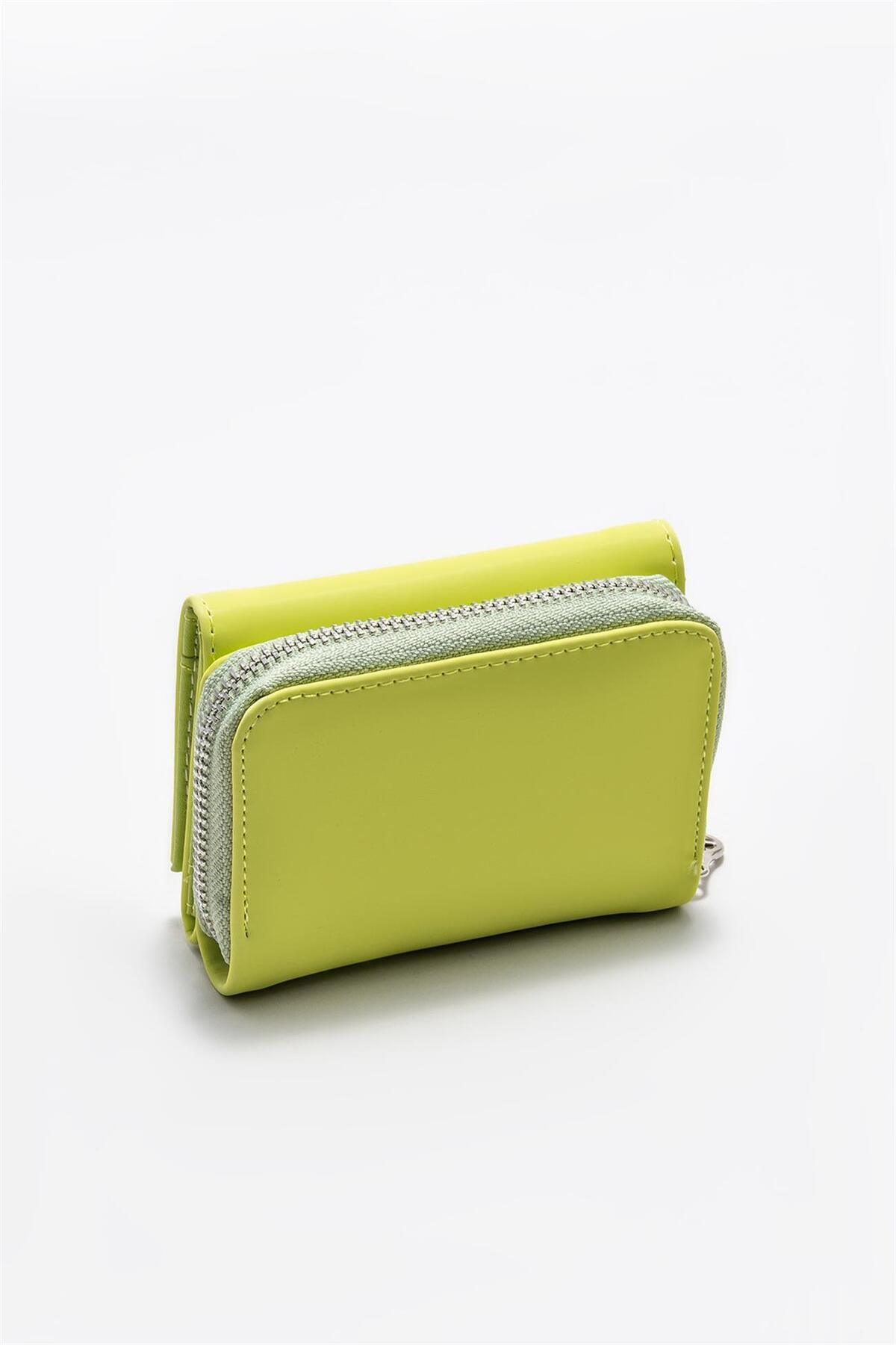 Elle wallet hotsell