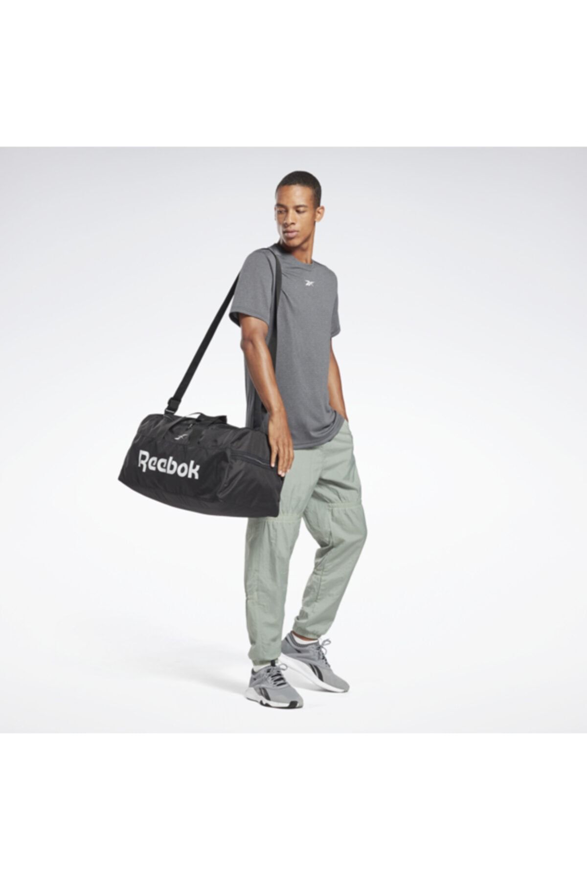 Reebok small duffle bag store