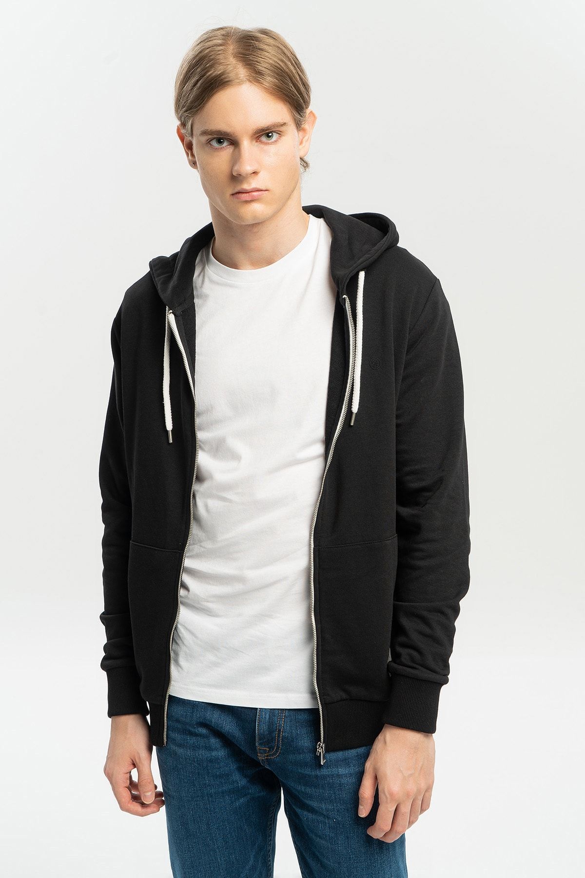 cross jeans siyah kapusonlu fermauarli erkek sweatshirt fiyati yorumlari trendyol