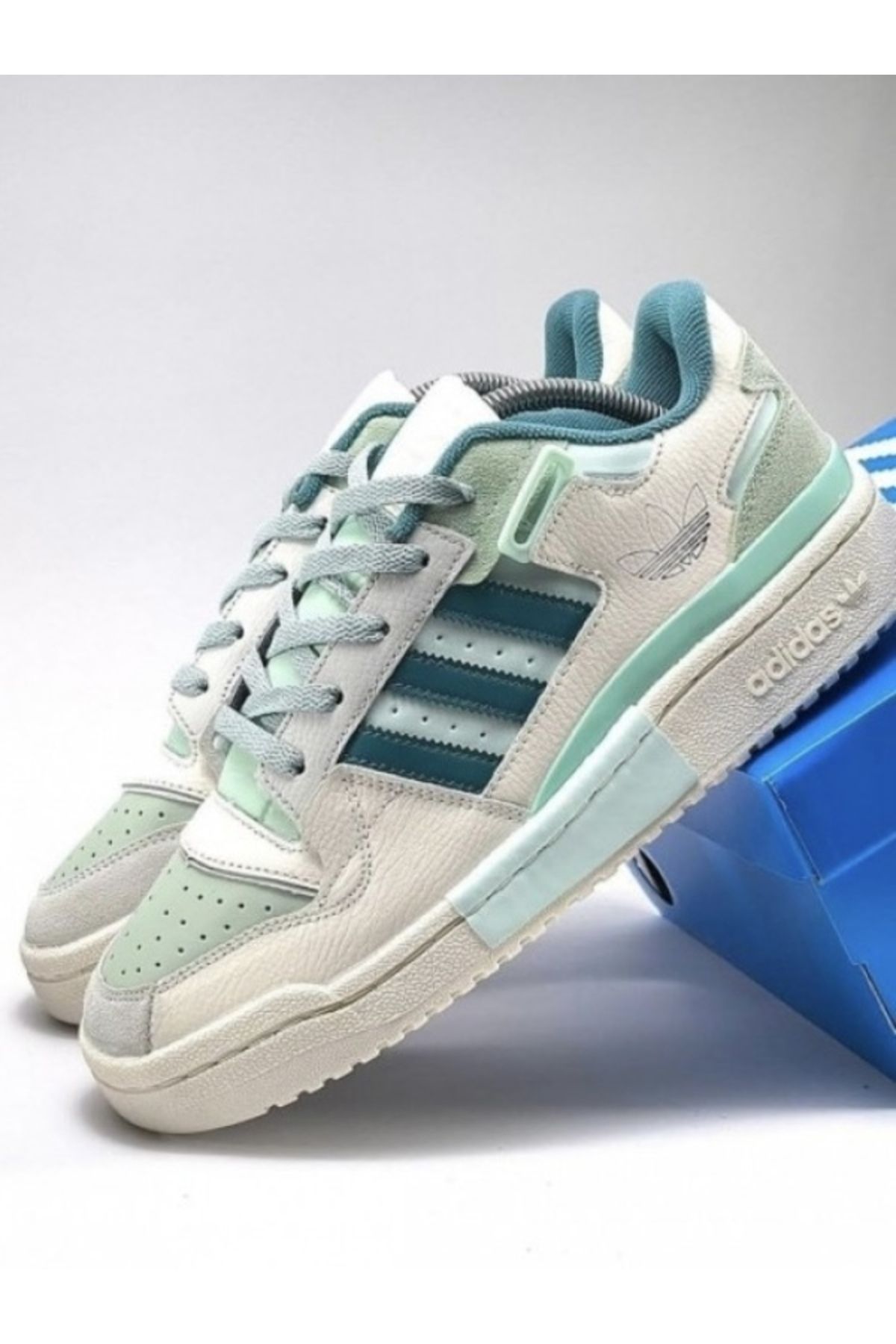 Vega tennis shoes store