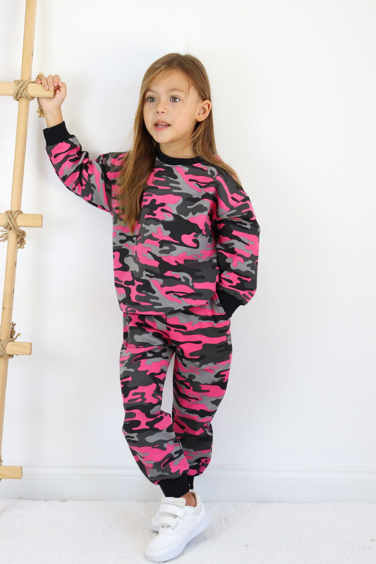 Kids camo tracksuit 2025