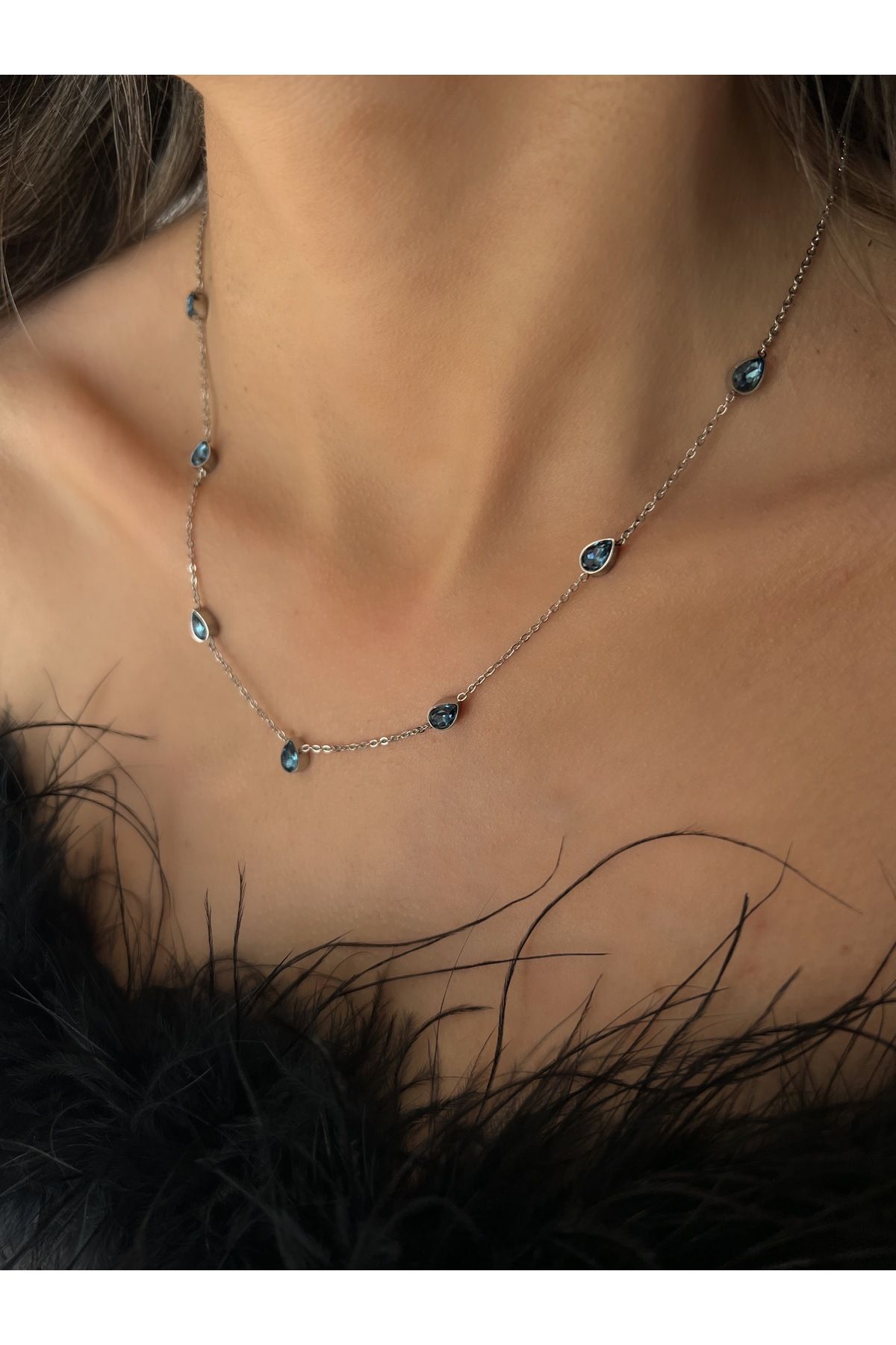 Necklace importers best sale