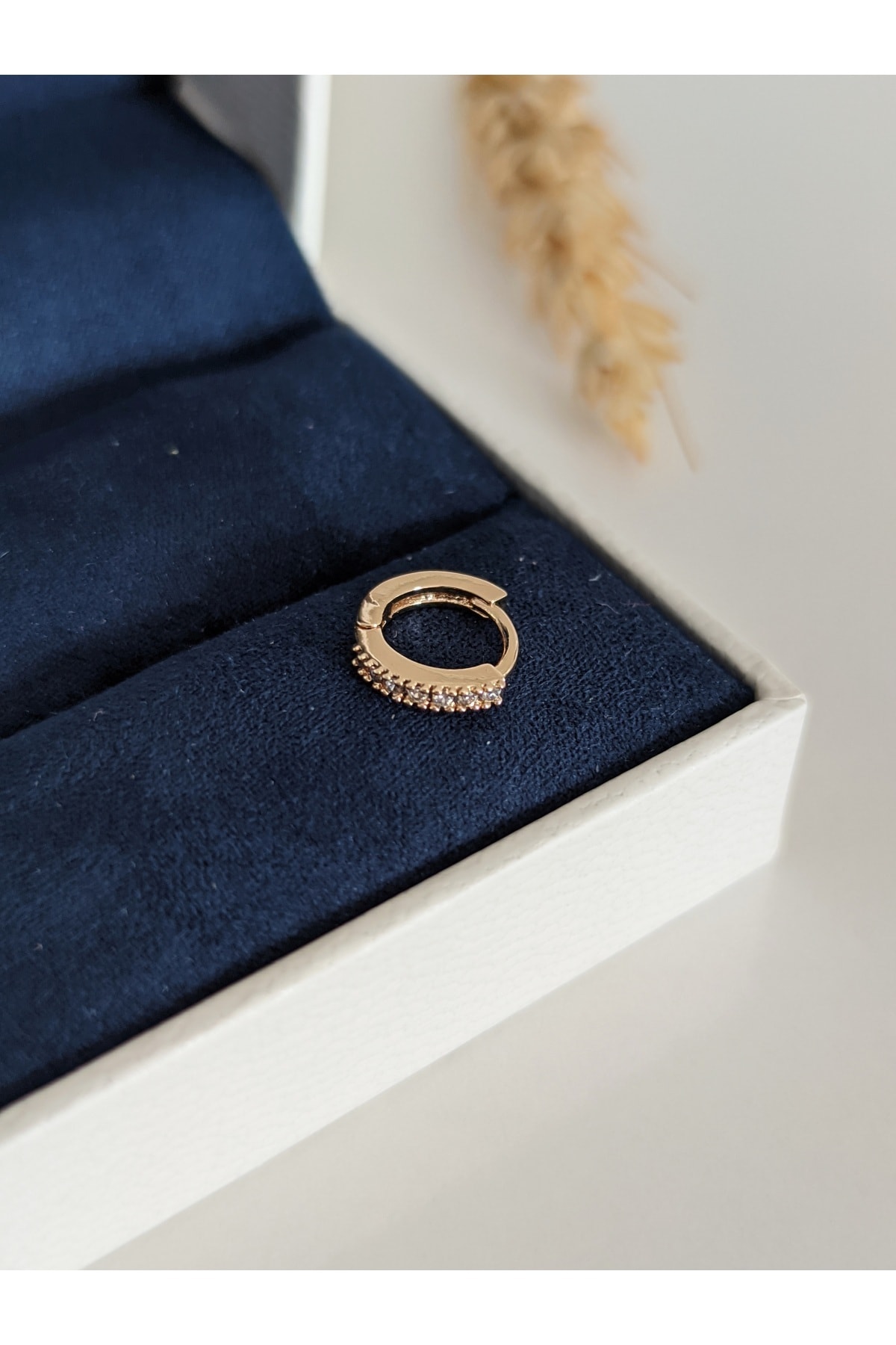 SU PERİSİ TAKI BİJUTERİ Cerrahi Çelik Zirkon Taşlı Gold Halka Piercing , Tragus