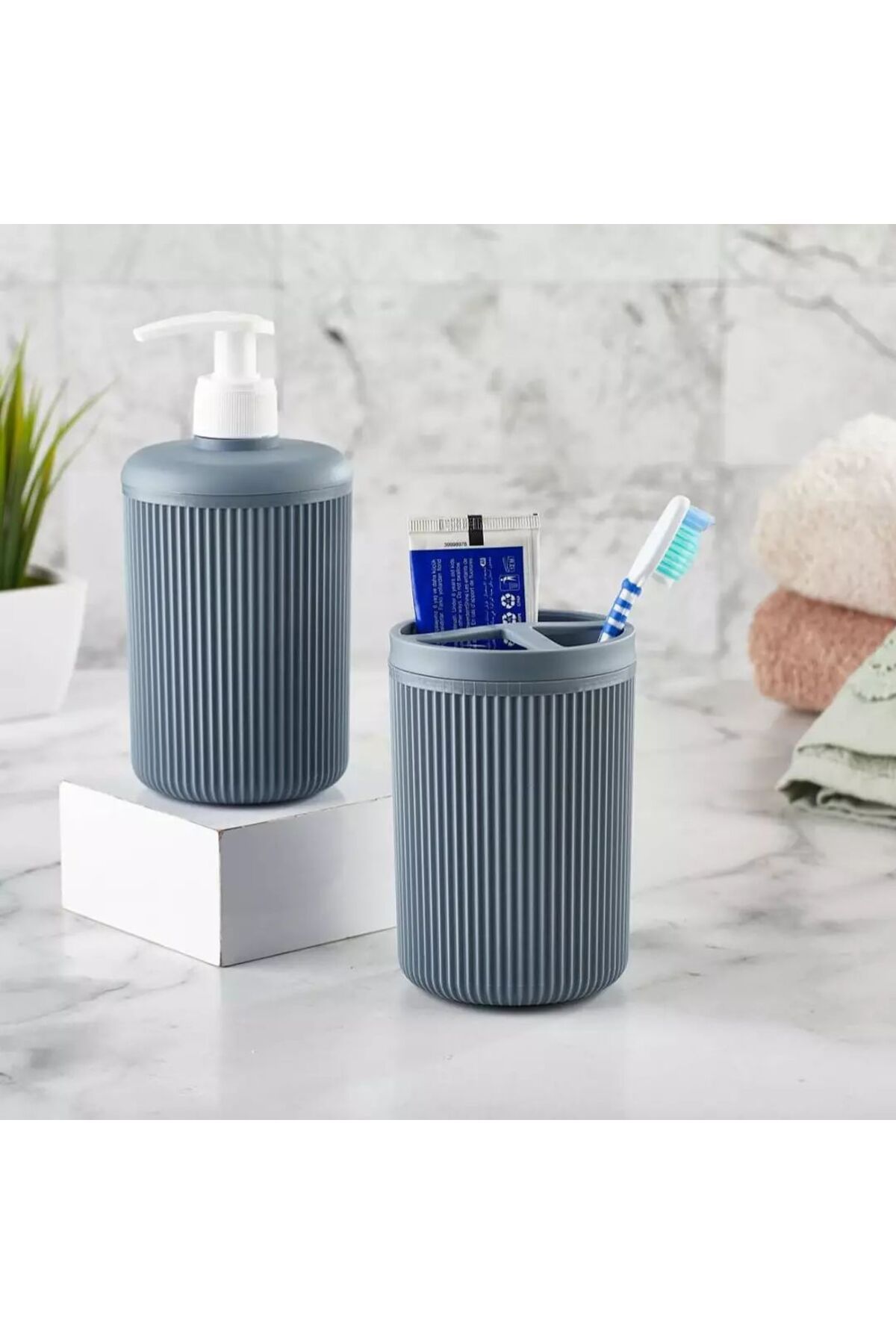 Modern soap dispenser shop