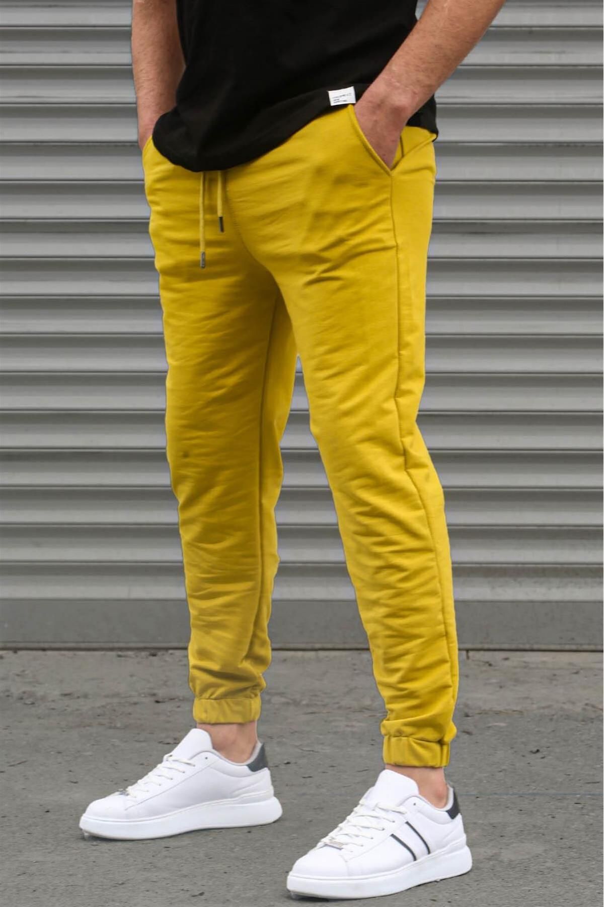 Yellow joggers men hot sale