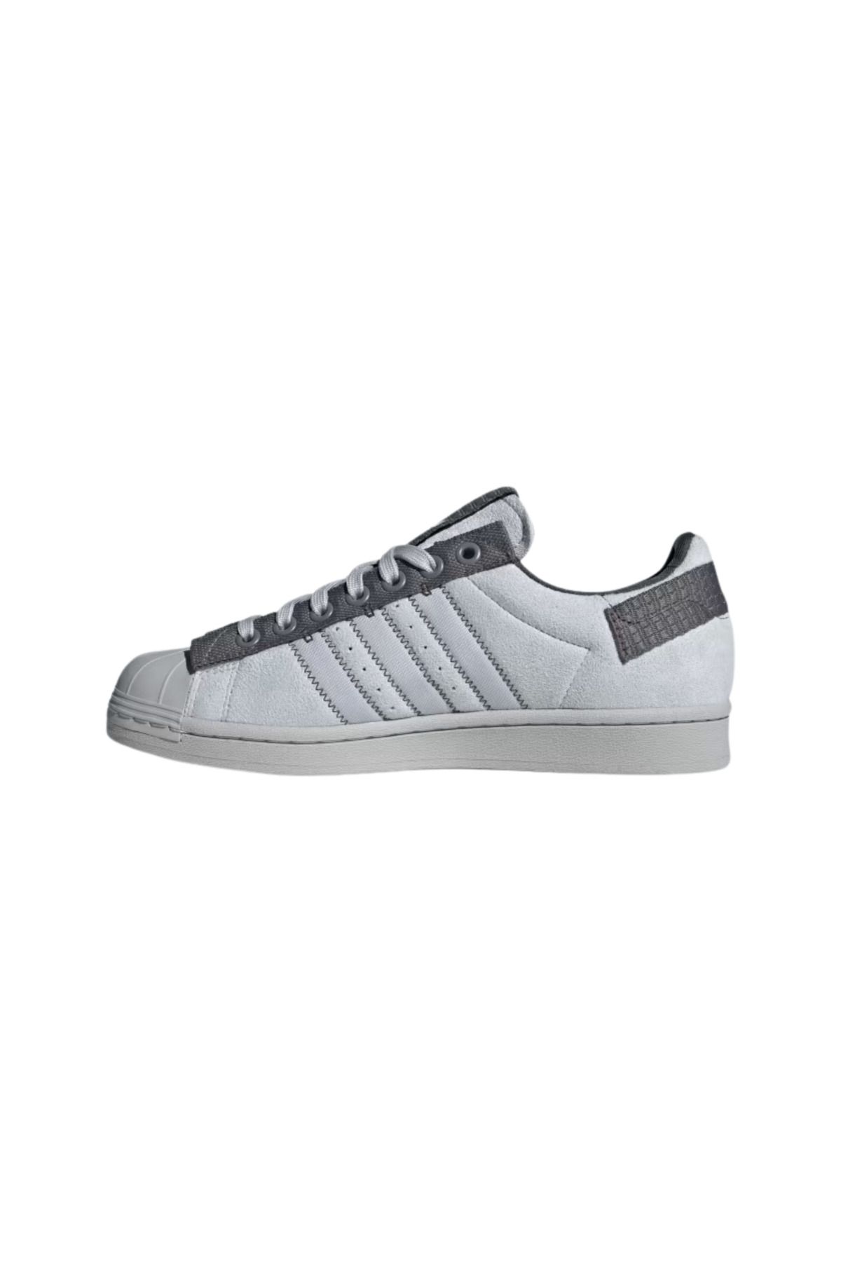 Tennis on sale superstar adidas