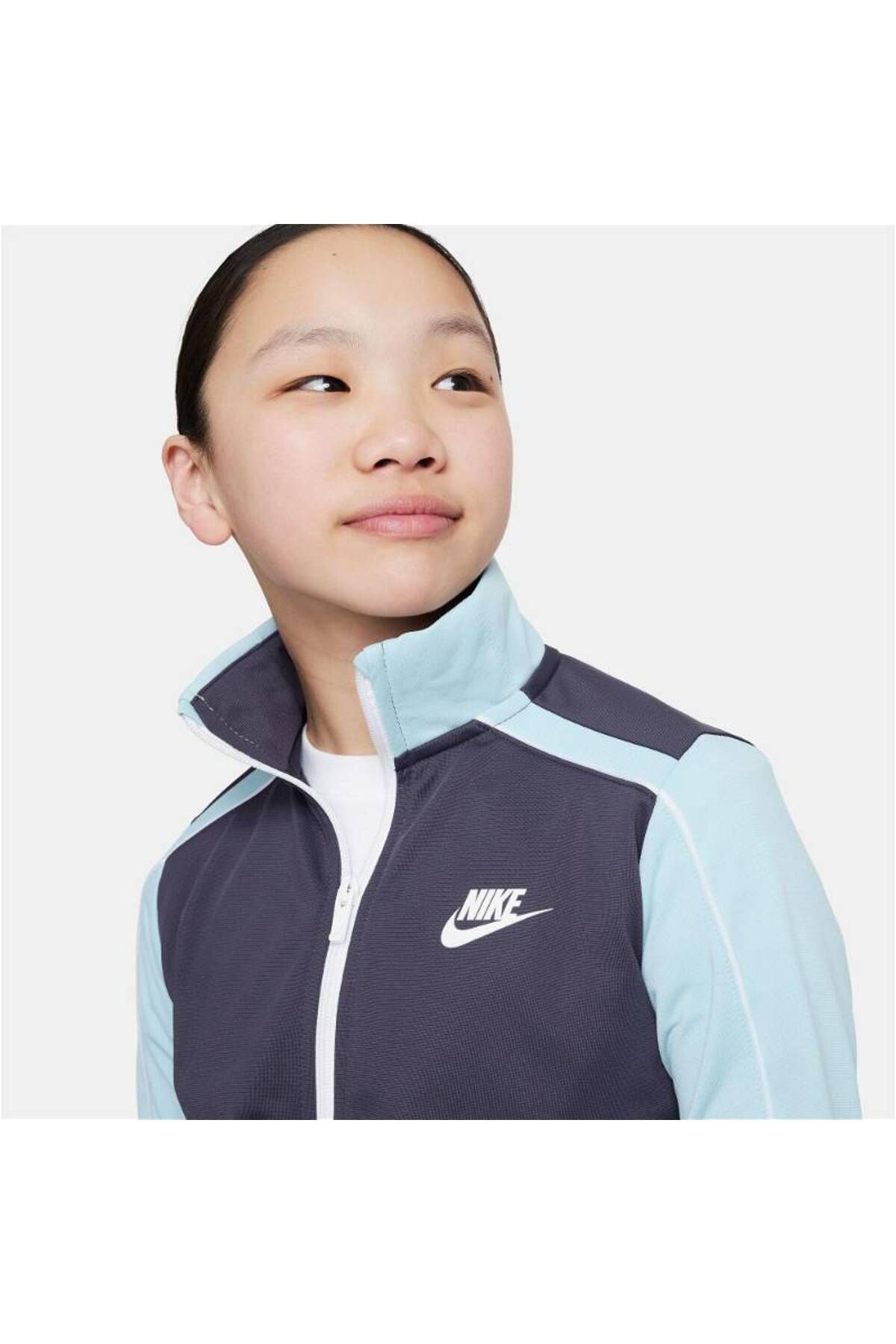 Women's nike sweatsuit set 2025