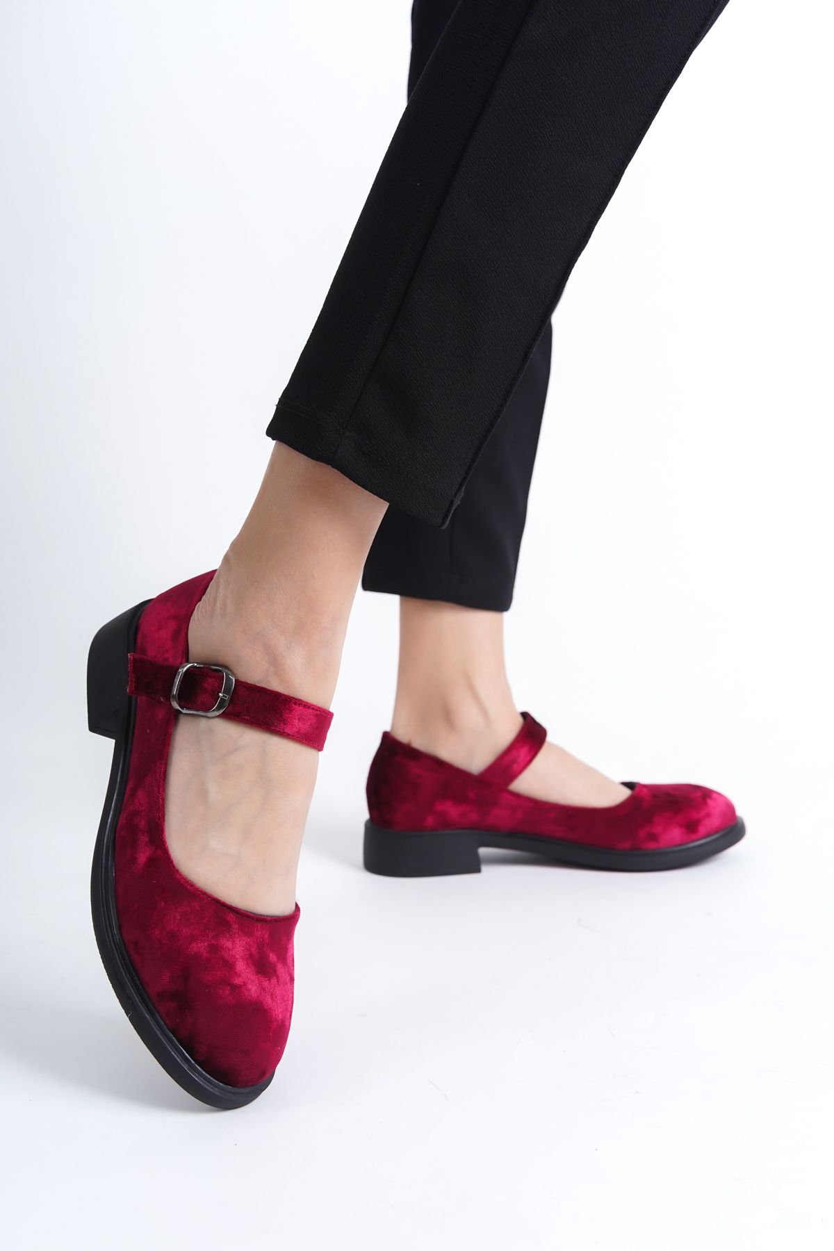 Dr martens velvet cheap mary jane red