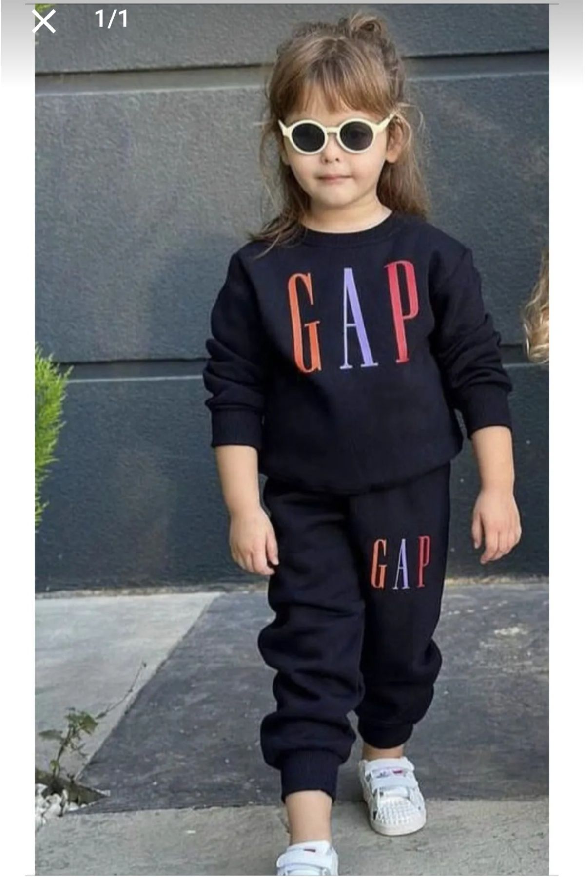 Baby sales sunglasses gap