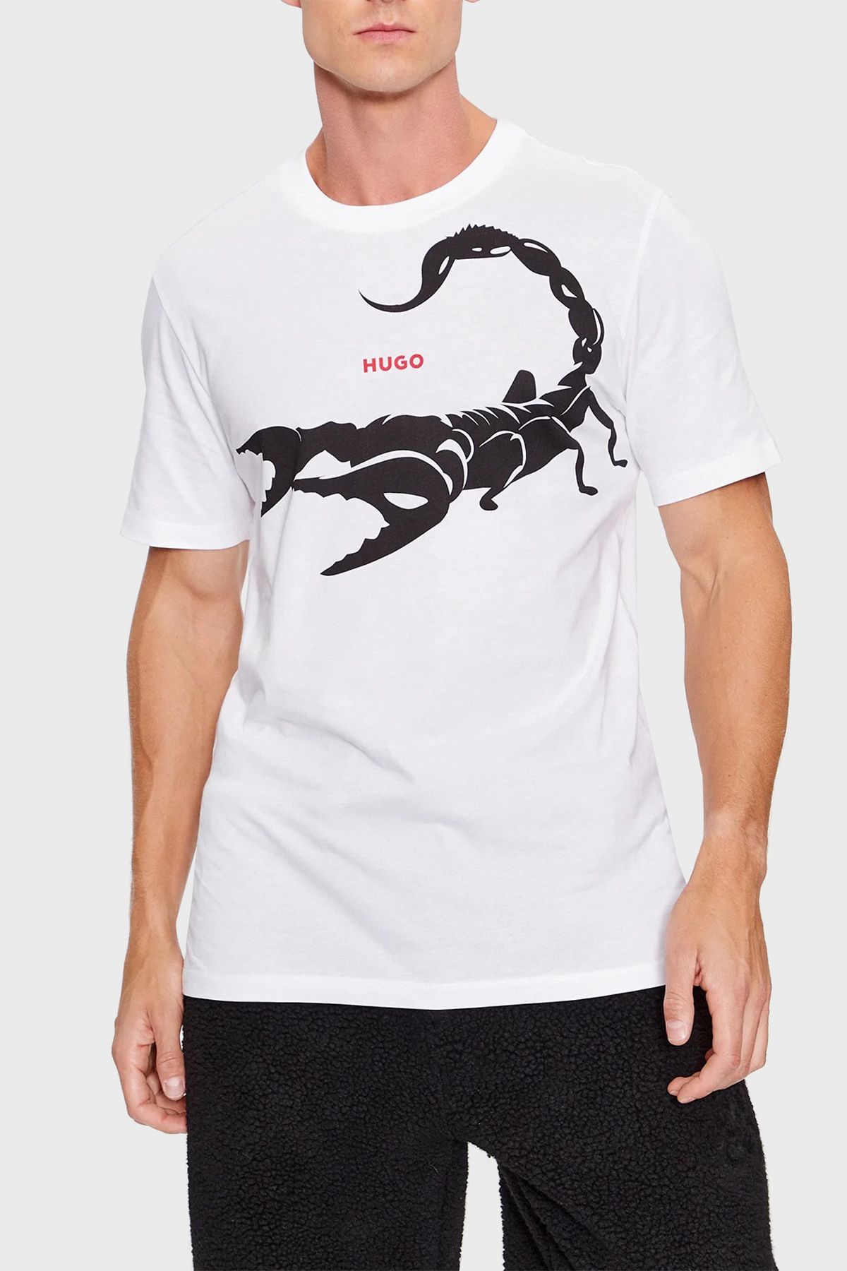 Hugo boss deals scorpion t shirt