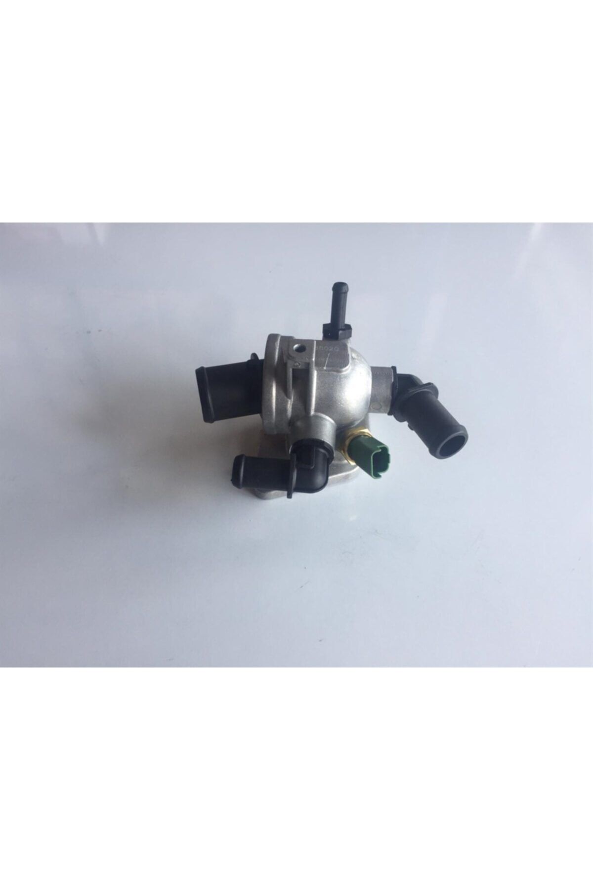 GM Termostat 88 °c Corsa D Astra H Z13dtj Z13dth 04- 93177343 55180041 6338022 55224023 55224021