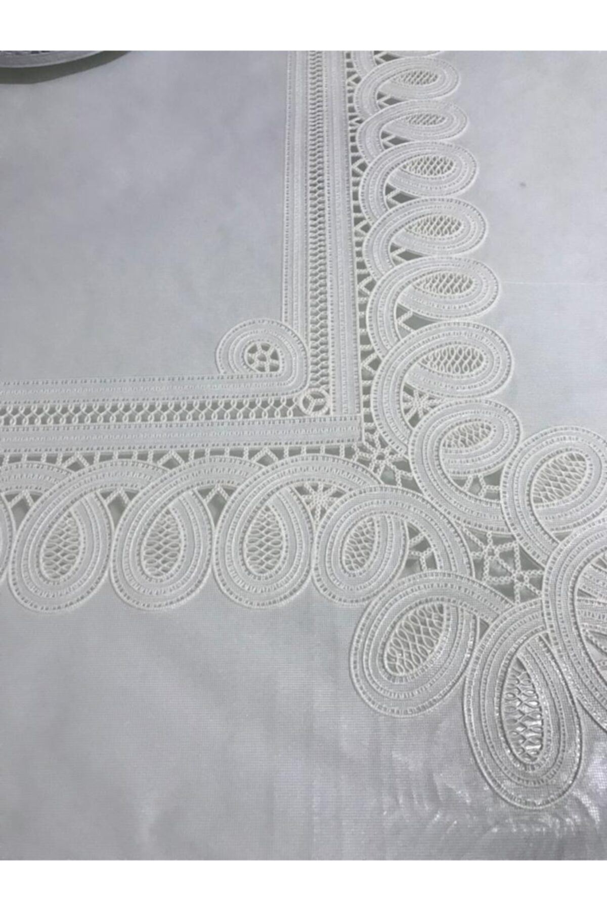 fantastic bej musamba dantel gorunumlu pvc masa ortusu 120x150 cm fiyati yorumlari trendyol