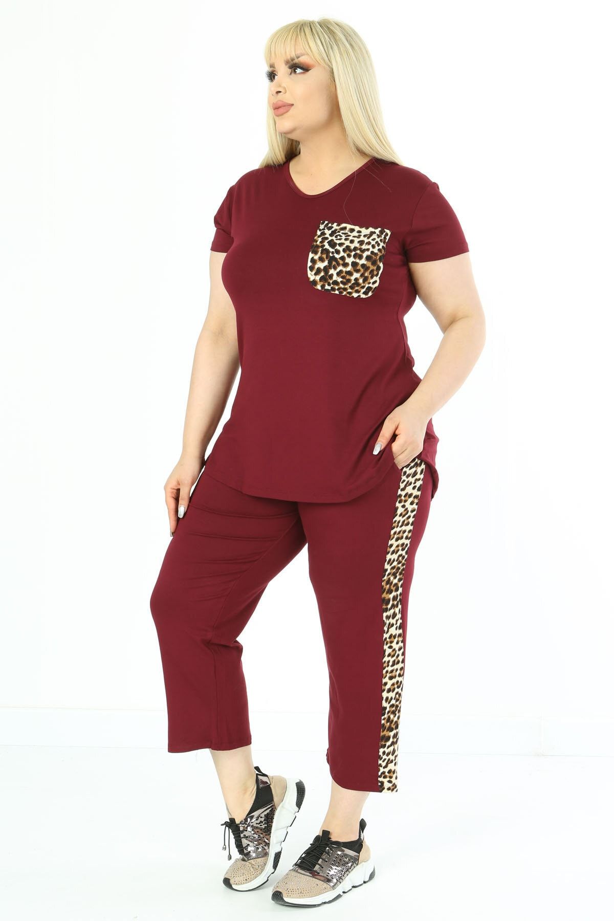 Mooi XXL Bordo Leopar Garnili Yarım Kol Büyük Beden Takım