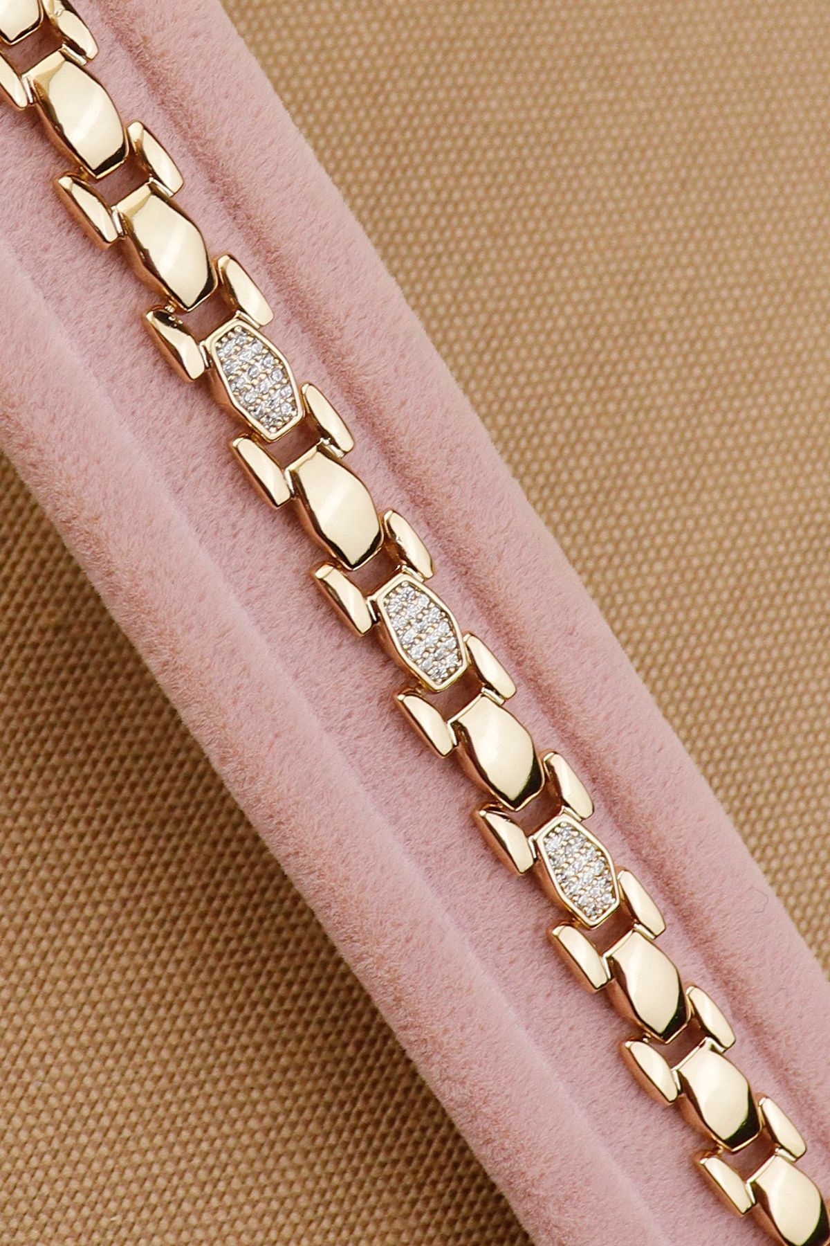 Keyifli Hayaller Xuping Bracelet Vip Zircon Stone Cord Model