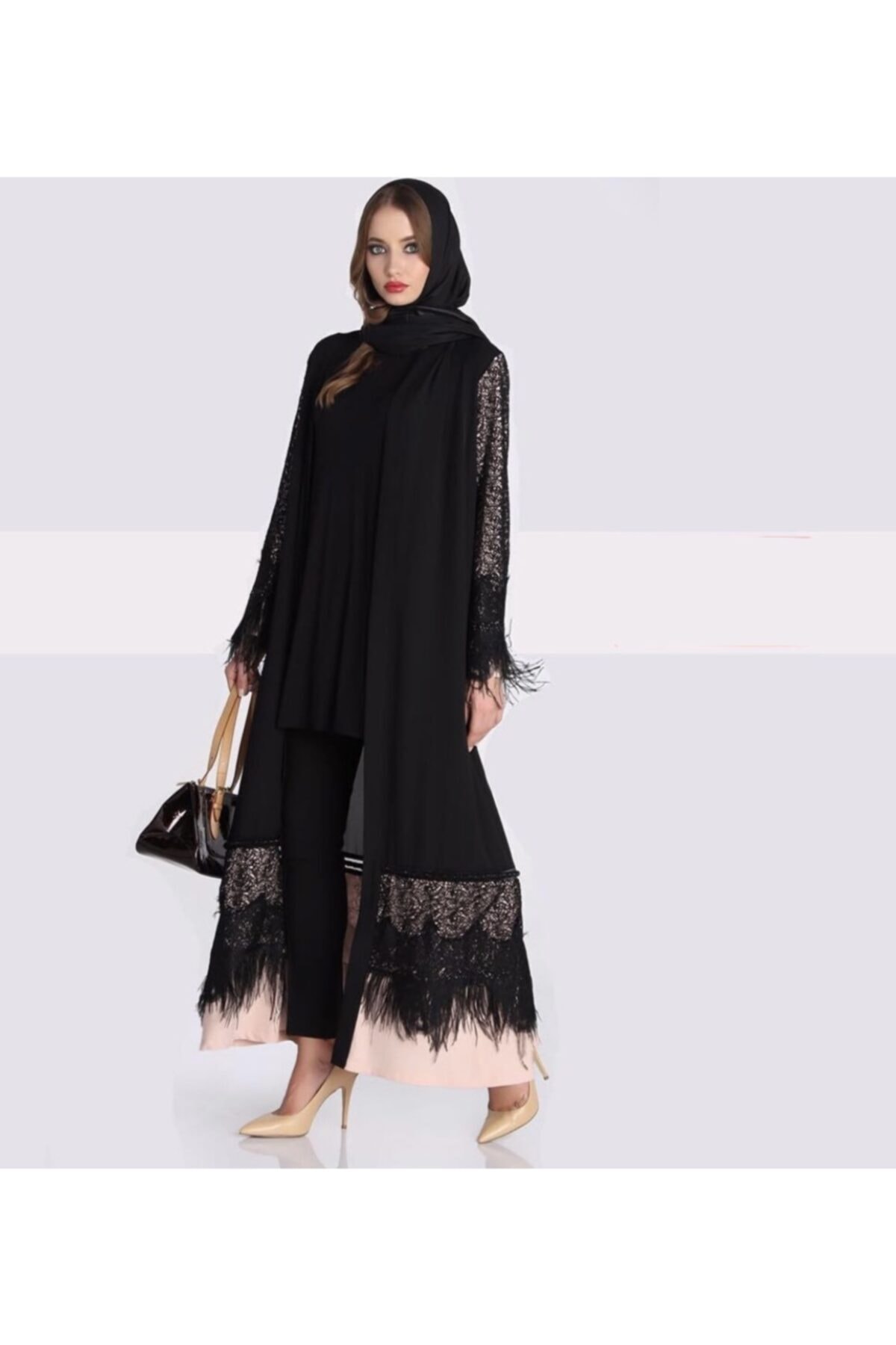 Mor İnci Kadın Siyah Dantel Detaylı Püsküllü Kimono