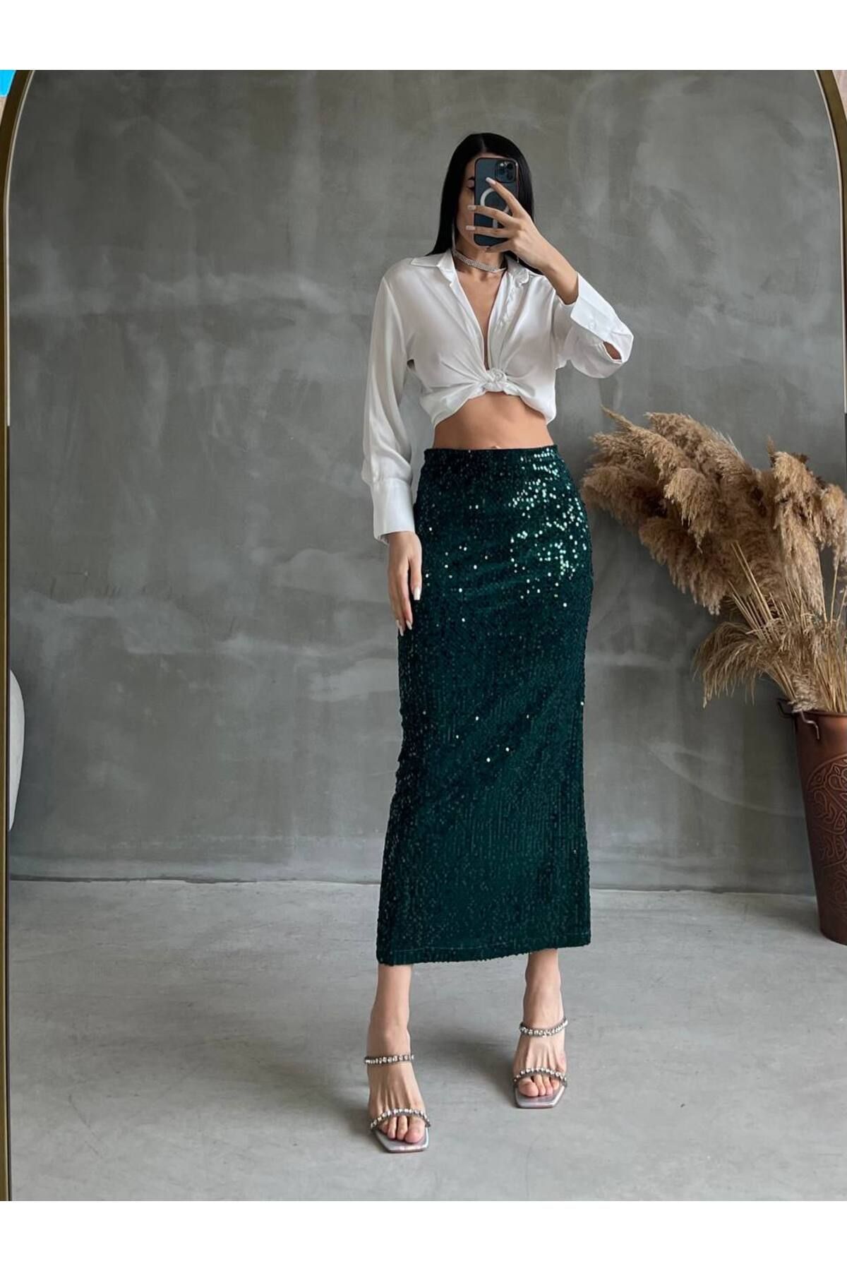 Dark green 2025 sequin midi skirt
