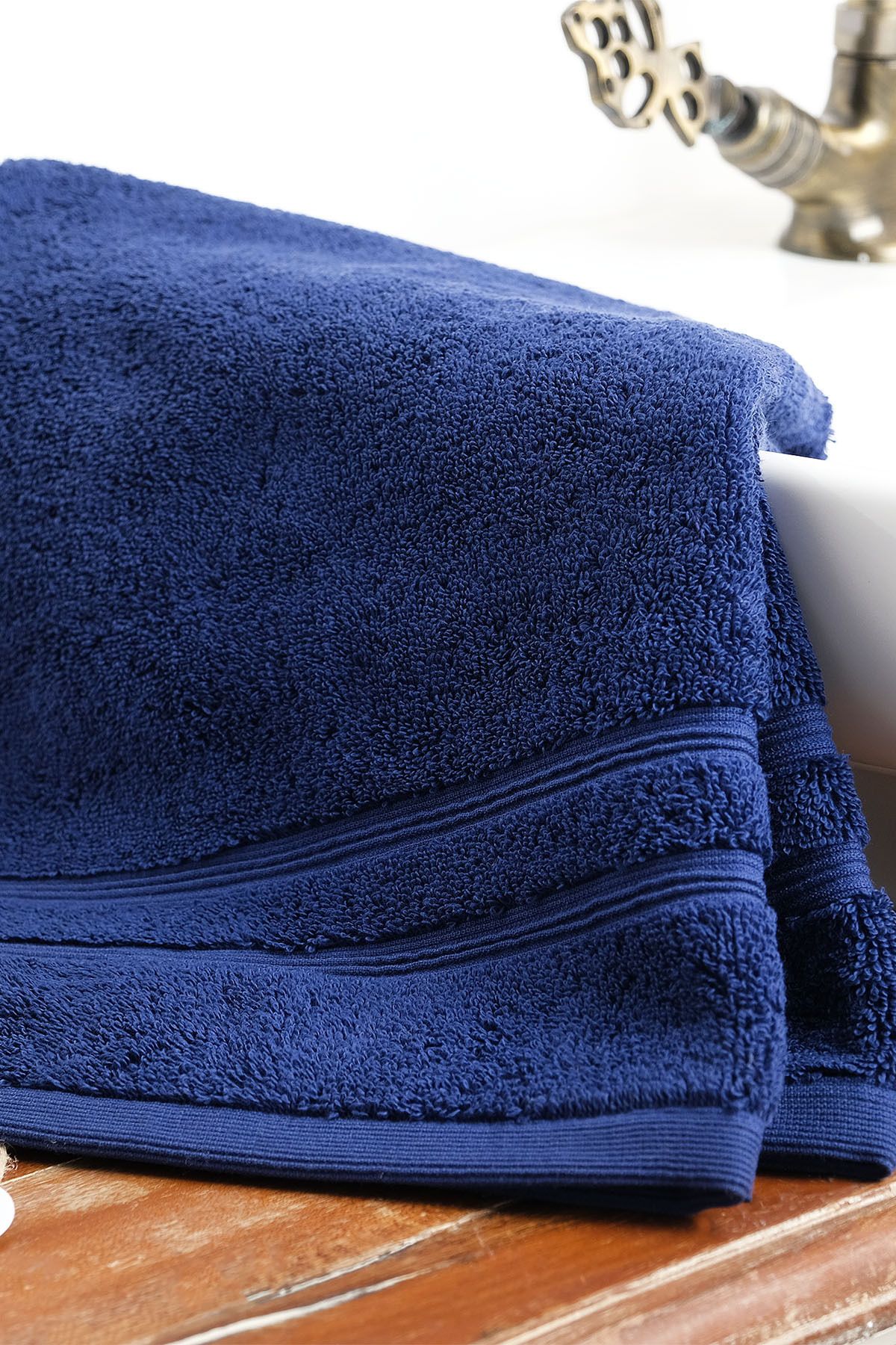 Dark blue bath shop towels