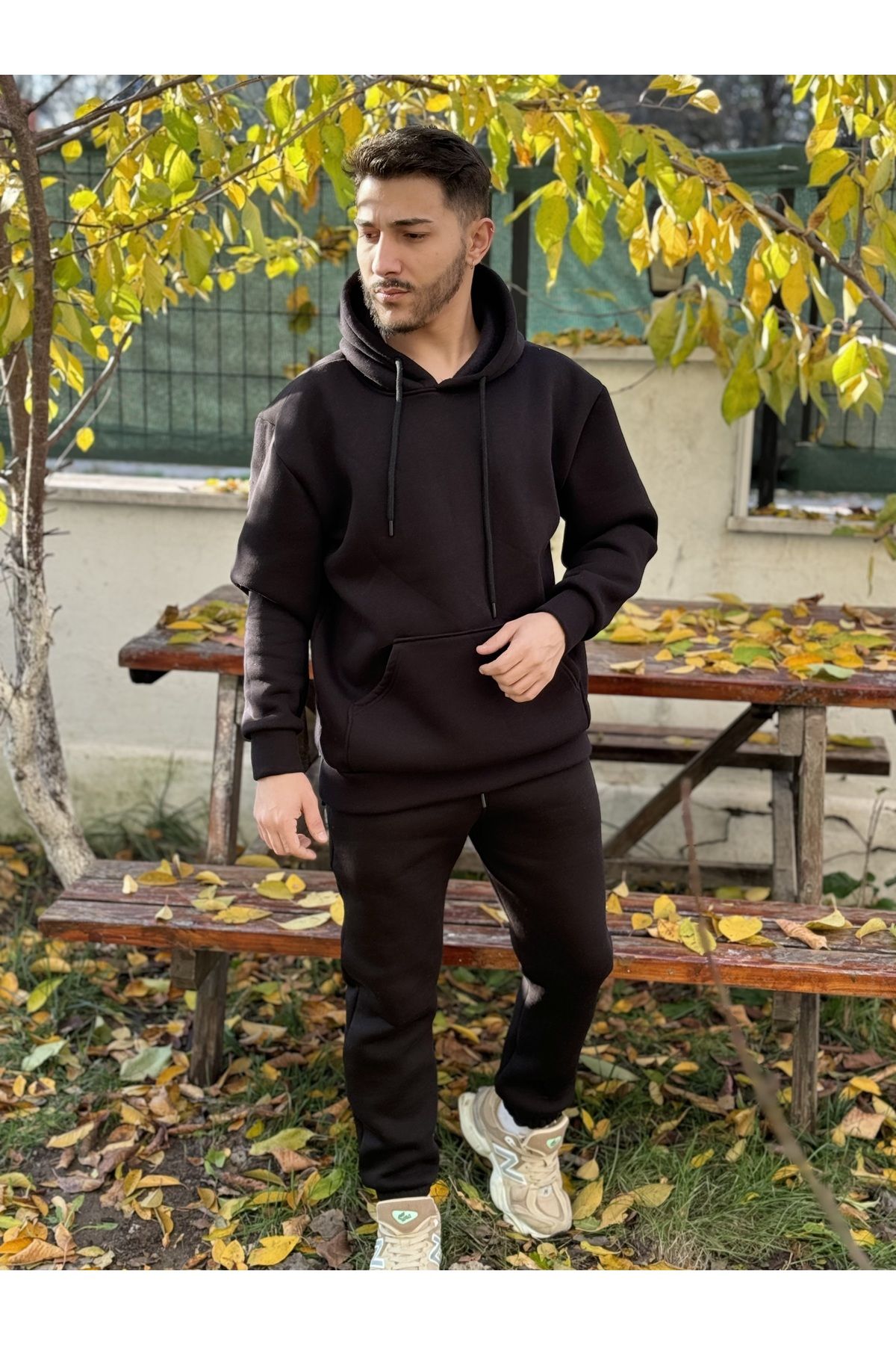 Thick trackies 2025