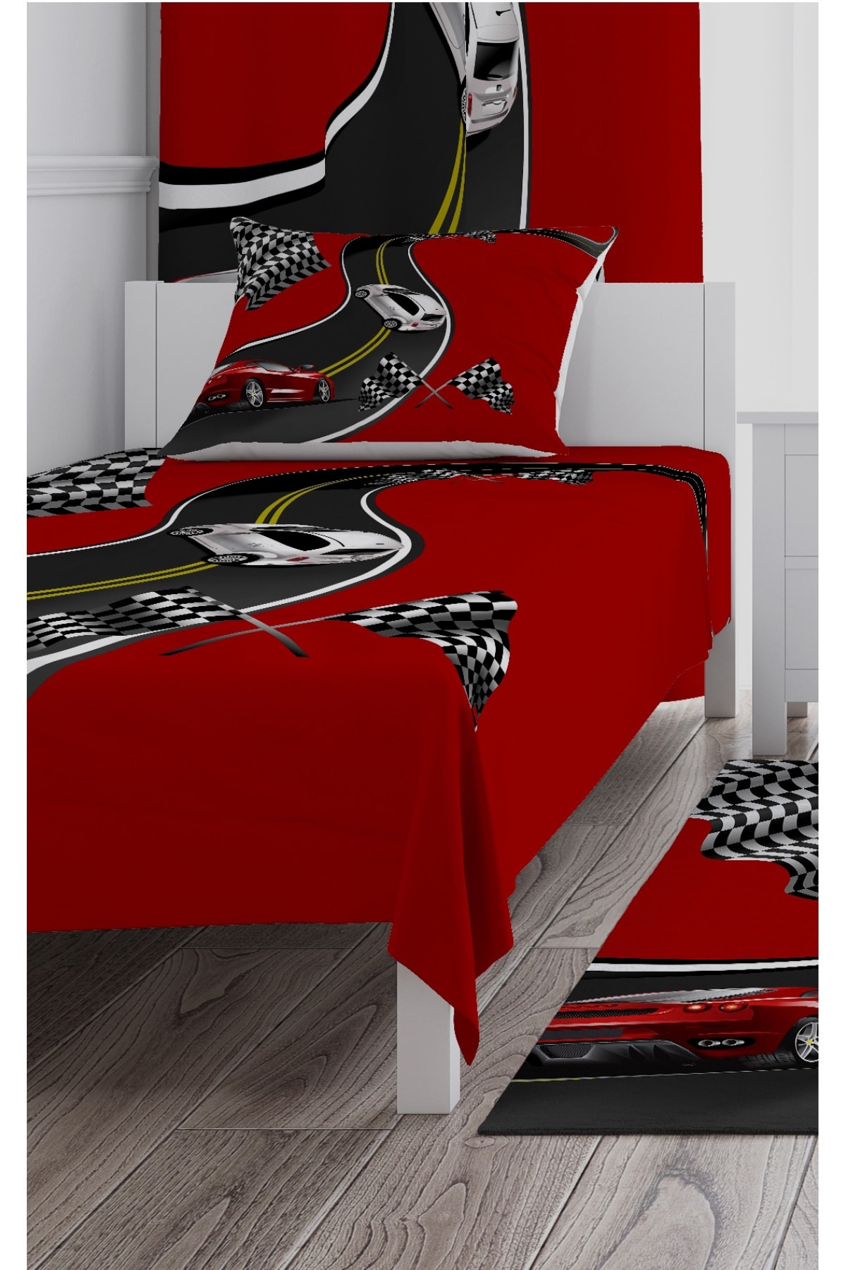 CİCİ TASARIM ÜRÜNLERİ Yatak Örtüsü Kırmızı Zemin Yarış Arabaları + Yastık Kılıfı Hediye